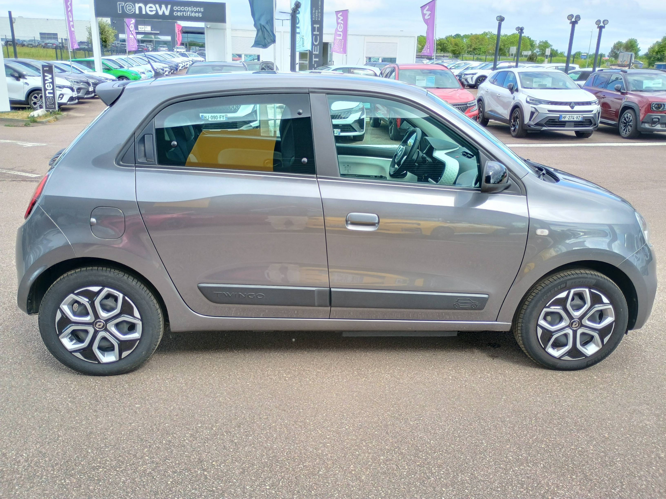 Vente en ligne Renault Twingo Electrique Twingo III E-Tech au prix de 12 991 €