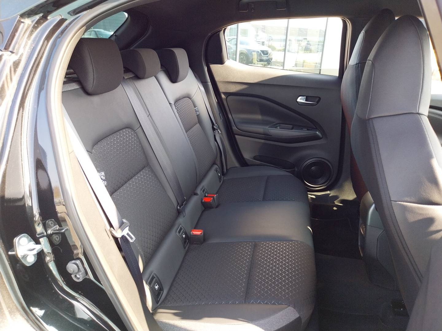 Vente en ligne Nissan Juke  HYBRID 143 au prix de 28 990 €