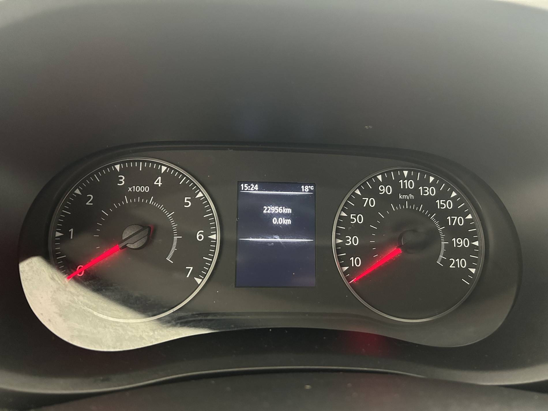 Vente en ligne Renault Master Fourgon MASTER FGN TRAC F3500 L3H3 BLUE DCI 135 au prix de 28 790 €