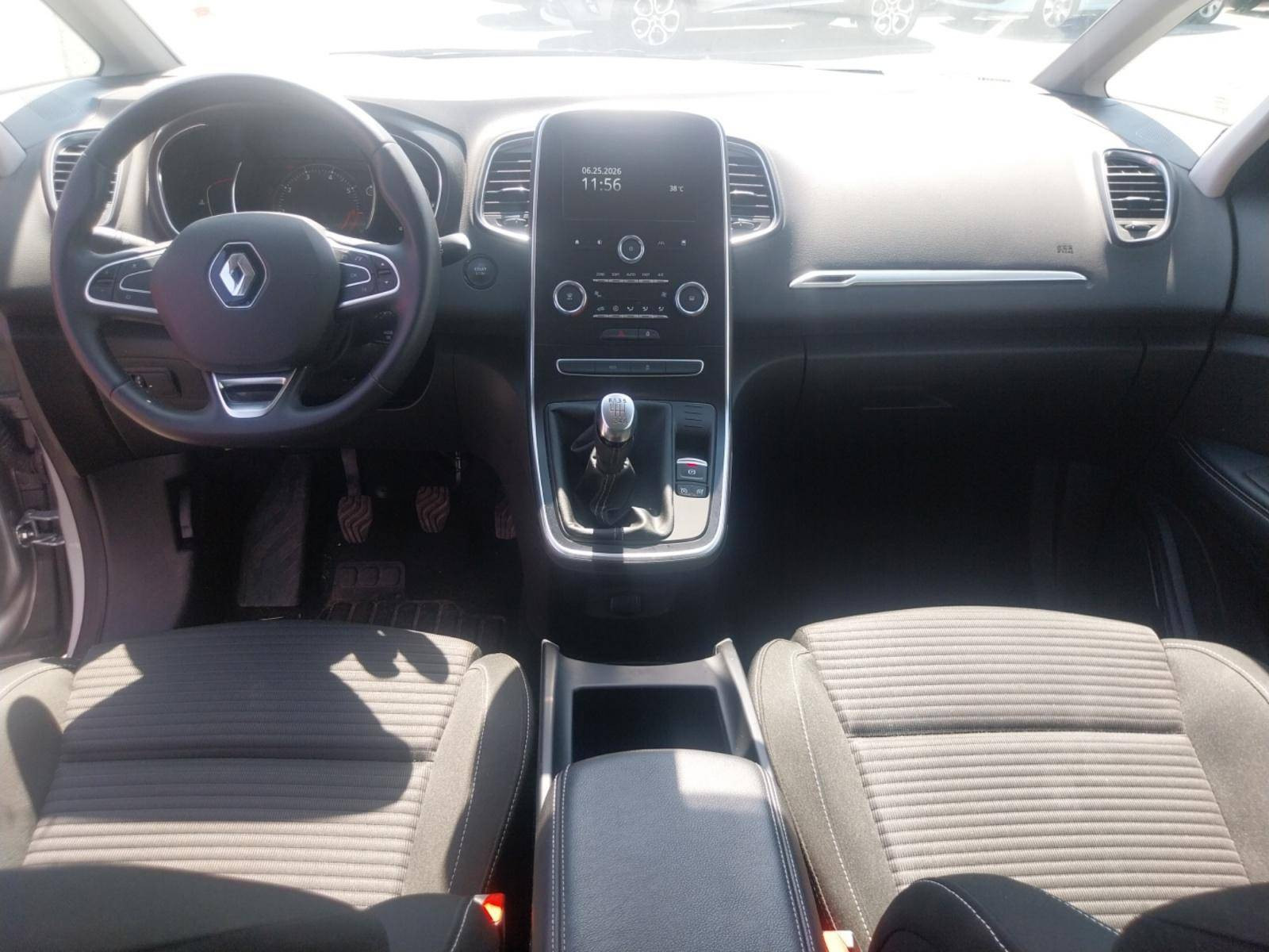 Vente en ligne Renault Grand Scenic 4 Grand Scenic TCe 140 au prix de 20 650 €