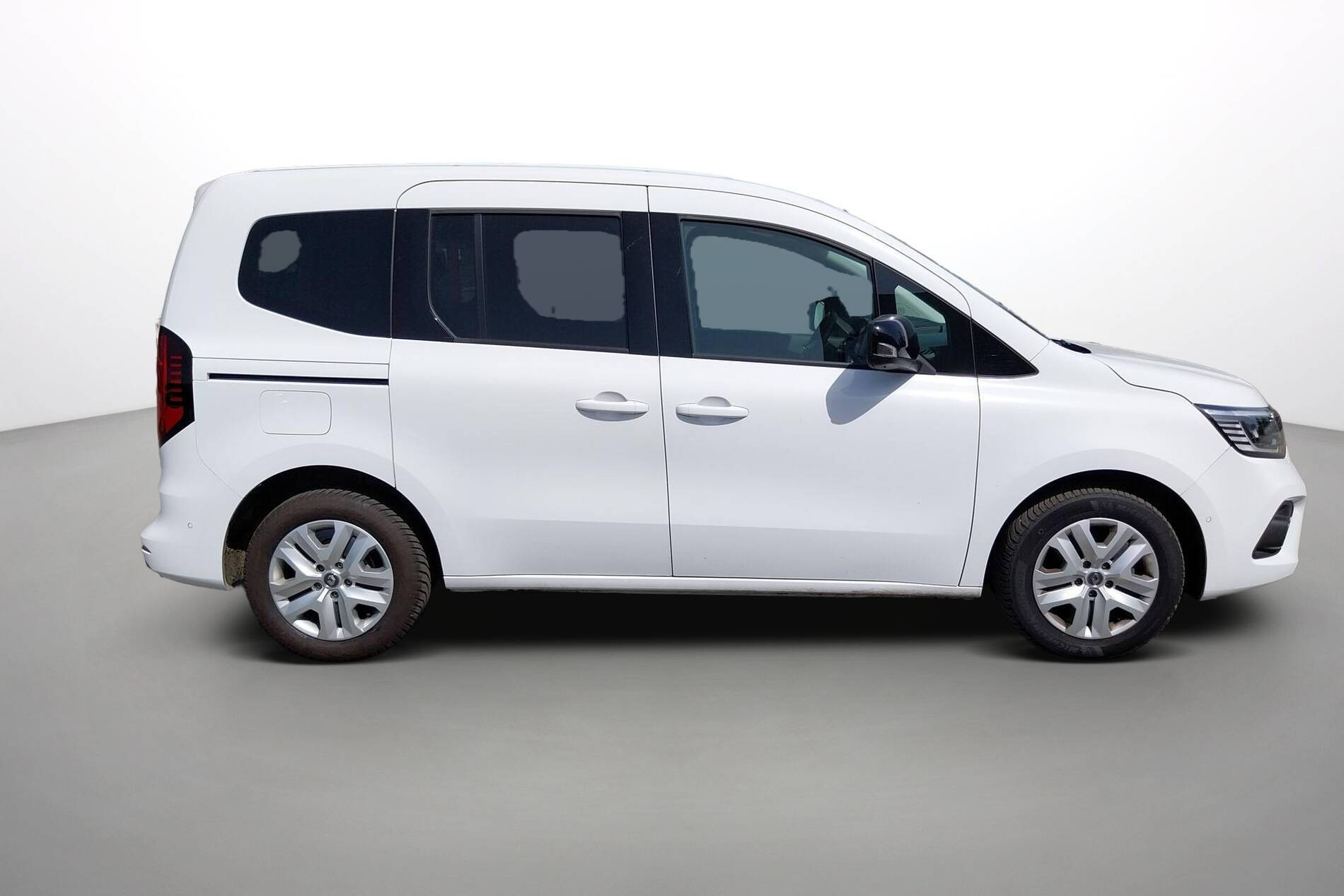 Vente en ligne Renault Kangoo  Blue dCi 95 au prix de 23 999 €