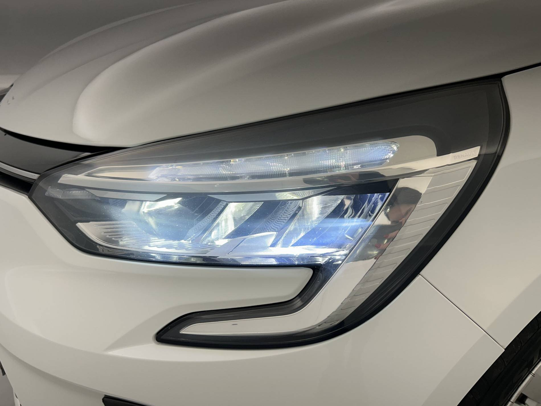 Vente en ligne Renault Clio 5 Clio SCe 75 au prix de 10 490 €