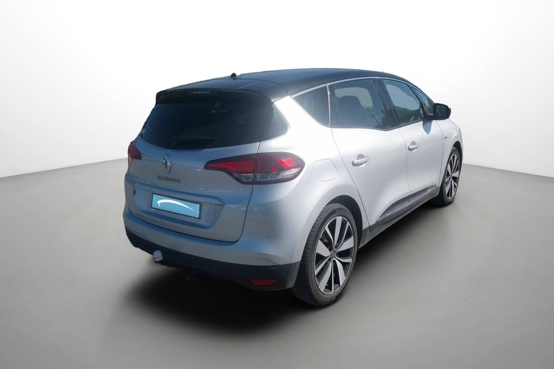 Vente en ligne Renault Scenic 4 Scenic TCe 115 FAP au prix de 13 790 €