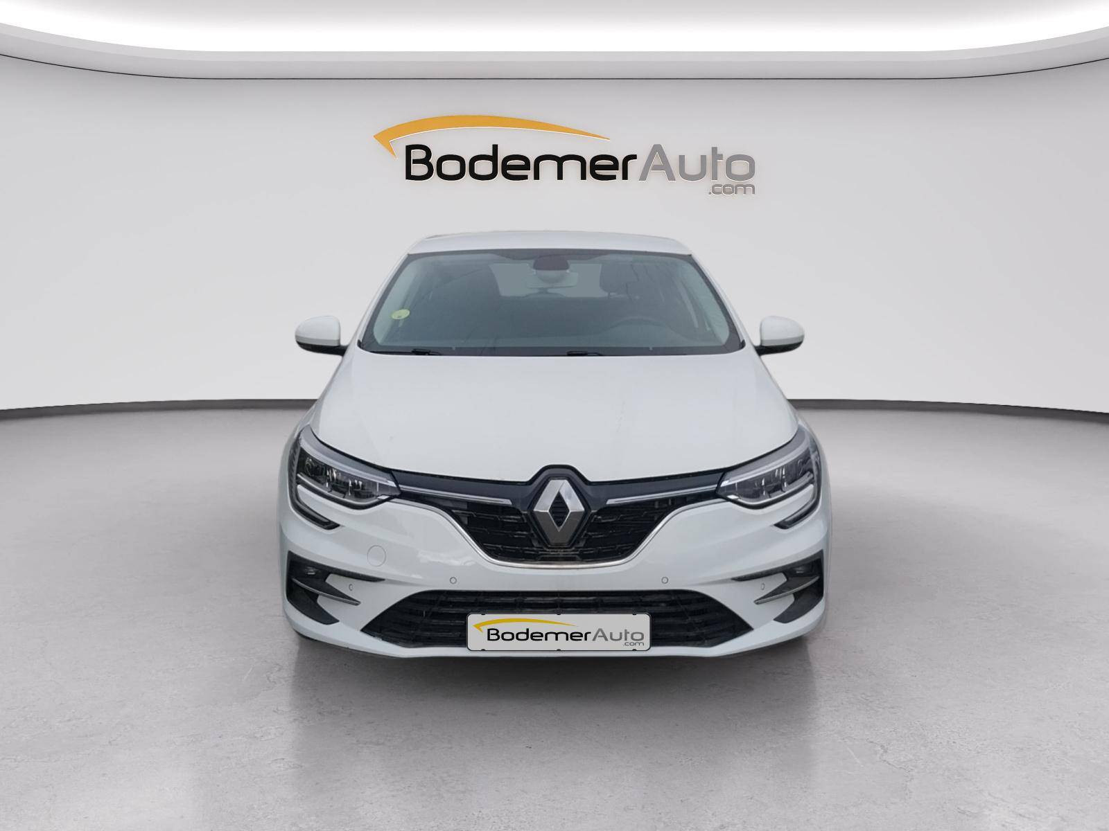 Vente en ligne Renault Megane 4  BLUE DCI 115 au prix de 13 900 €