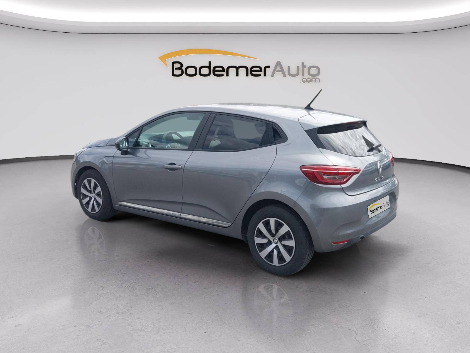 Vente en ligne Renault Clio 5 Clio TCe 90 au prix de 14 790 €
