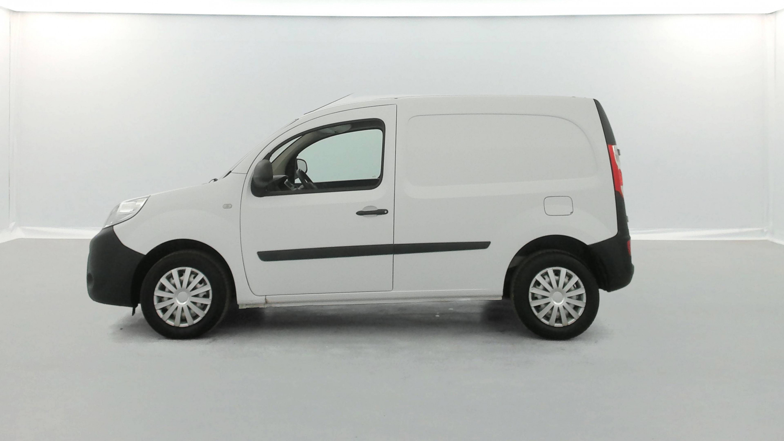 Vente en ligne Renault Kangoo Express  1.5 DCI 90 ENERGY au prix de 9 490 €