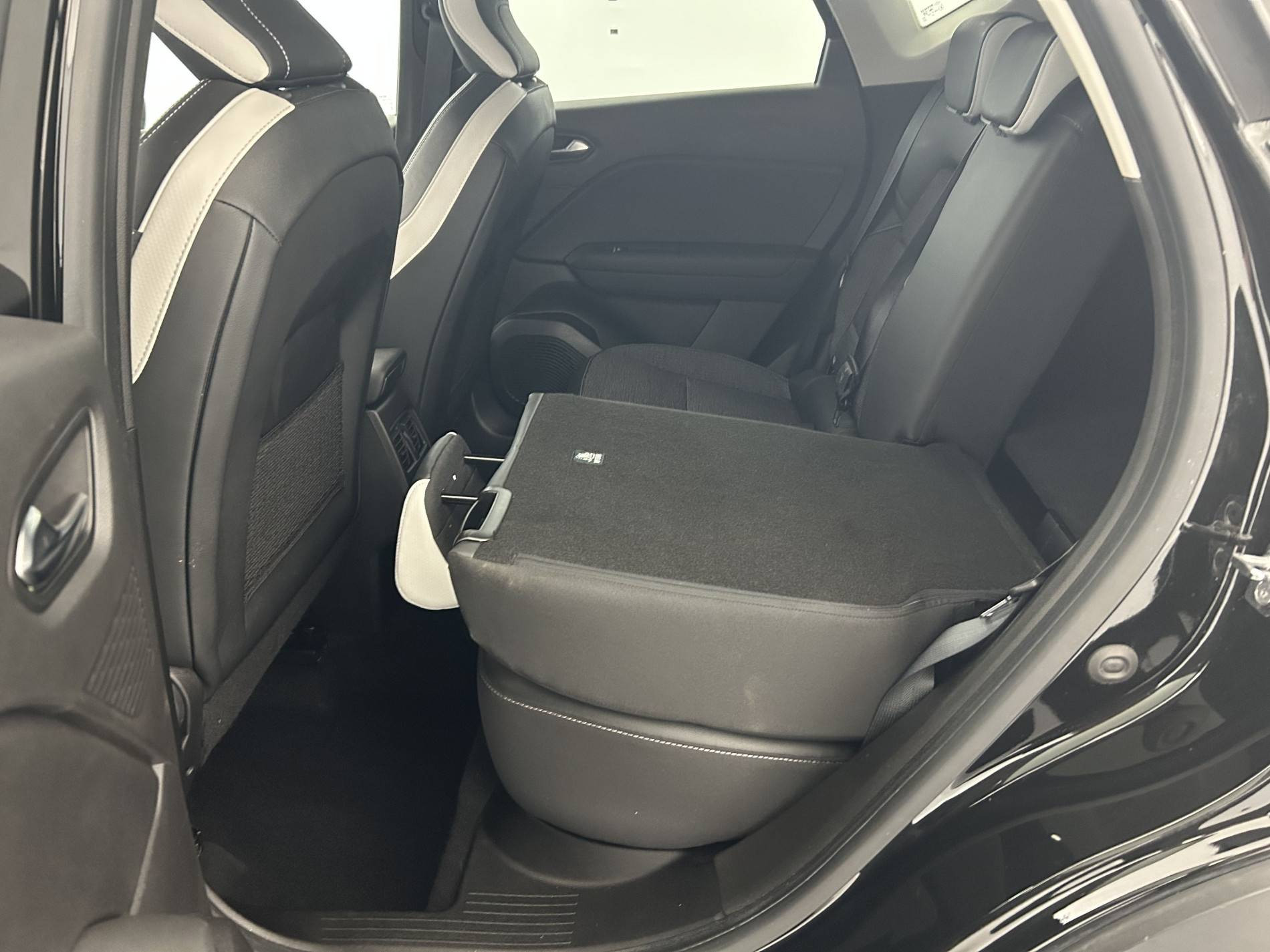 Vente en ligne Renault Captur  E-Tech Plug-in 160 au prix de 16 490 €