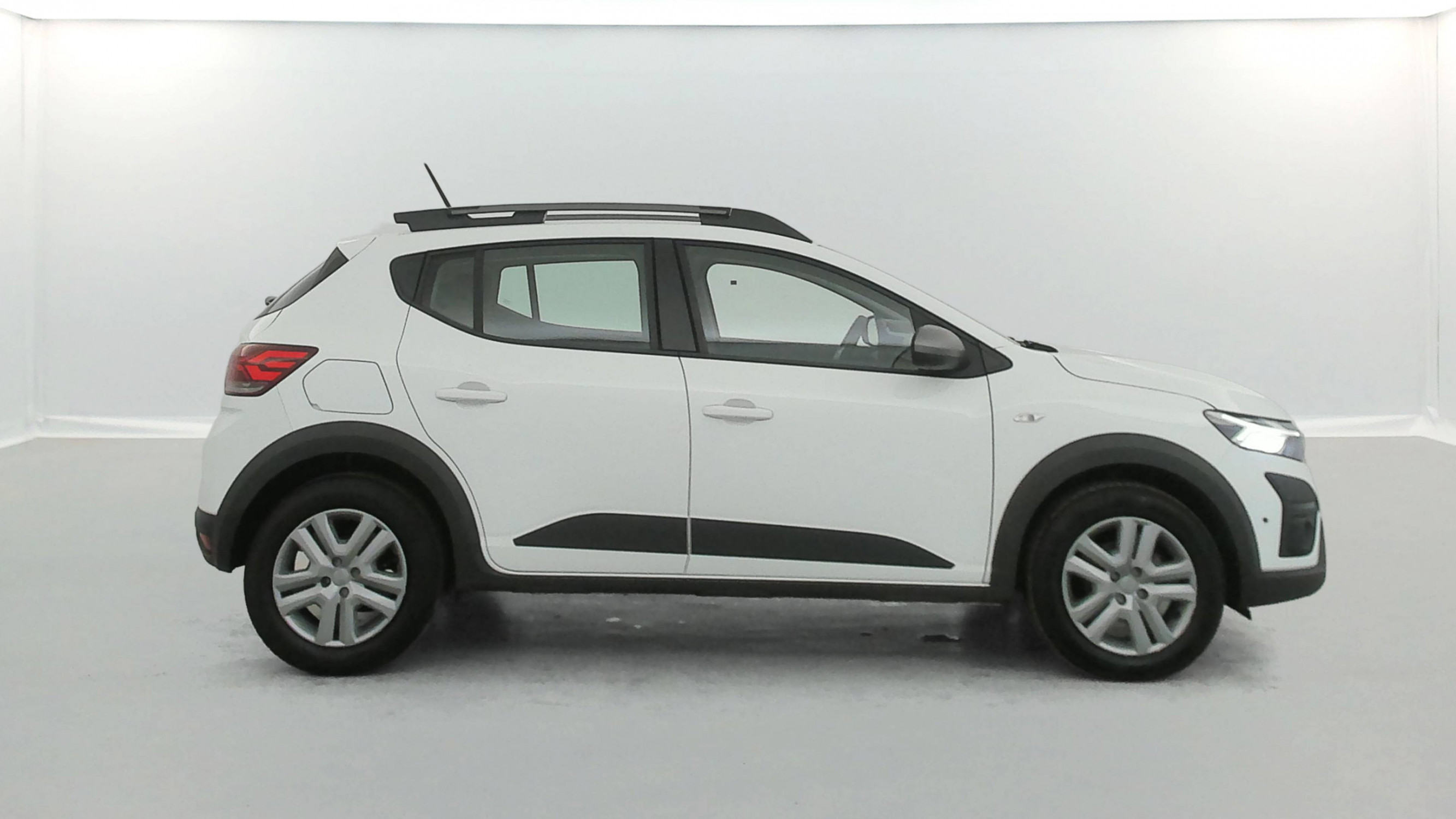 Vente en ligne Dacia Sandero  ECO-G 100 au prix de 14 990 €
