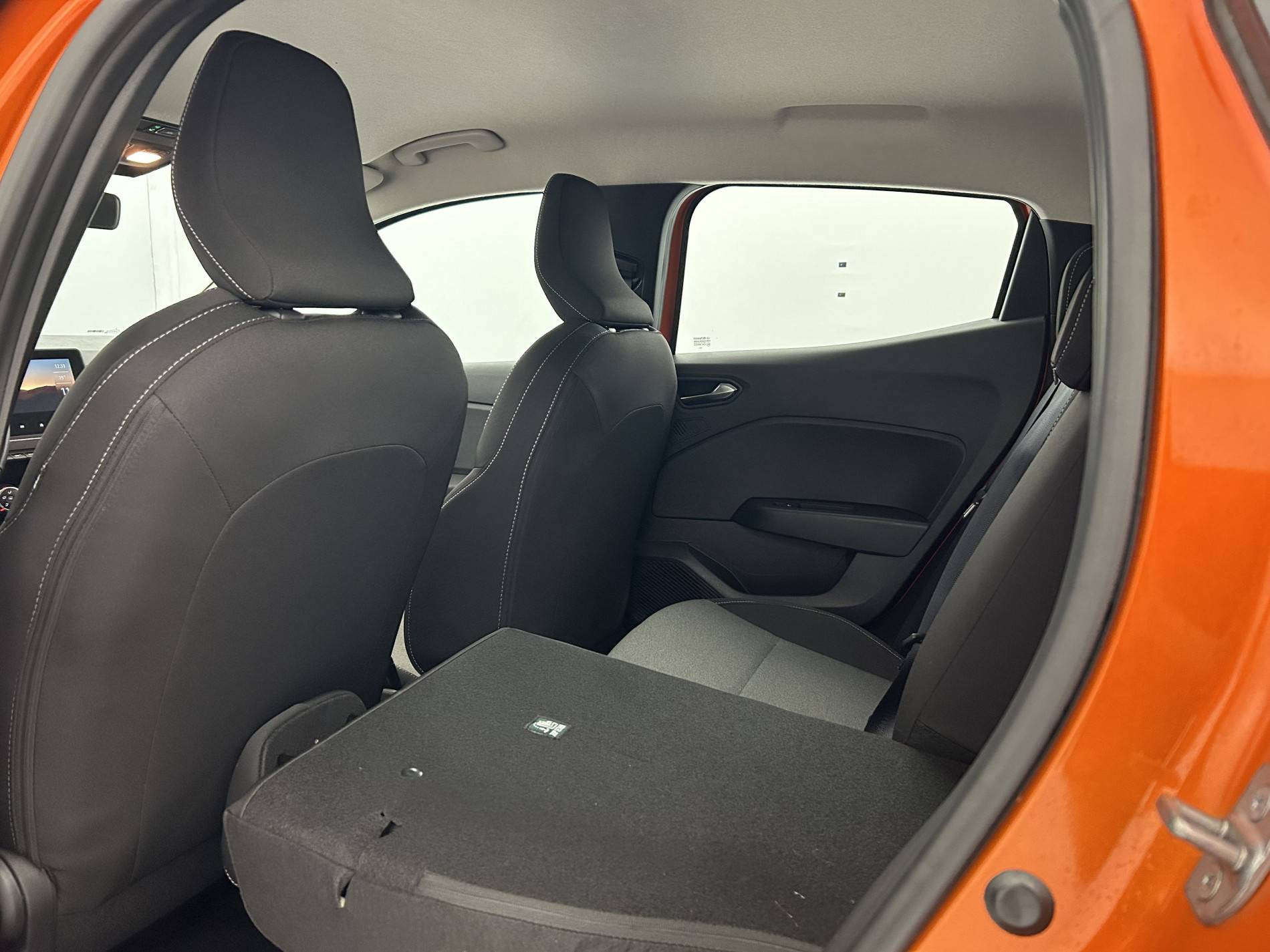 Vente en ligne Renault Clio 5 Clio TCe 90 au prix de 15 490 €