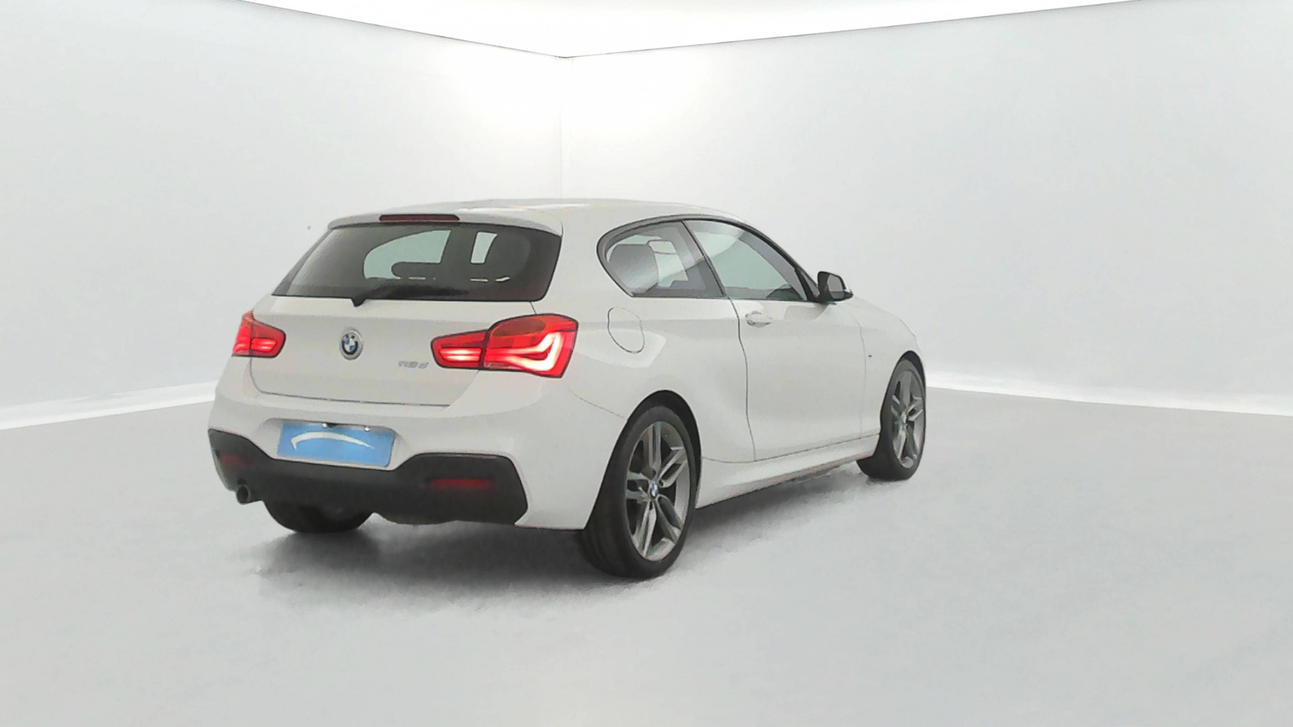 Vente en ligne Bmw Série 1 116d 116 ch BVA8 au prix de 18 990 €
