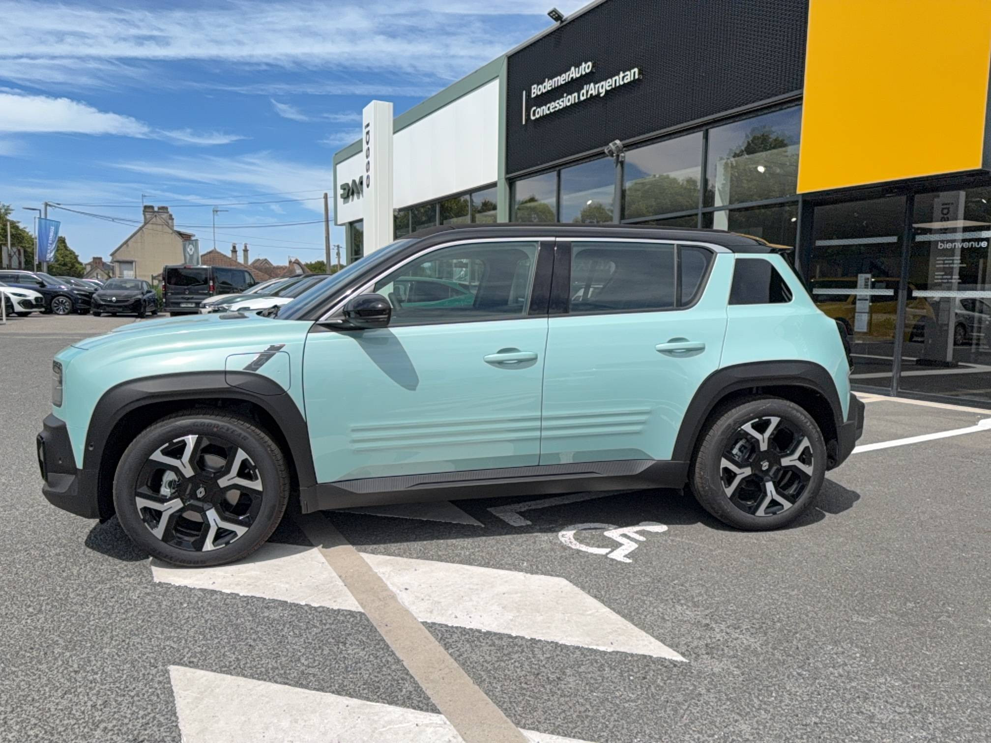 Vente en ligne Renault R4 E-Tech  150 ch autonomie confort au prix de 39 790 €