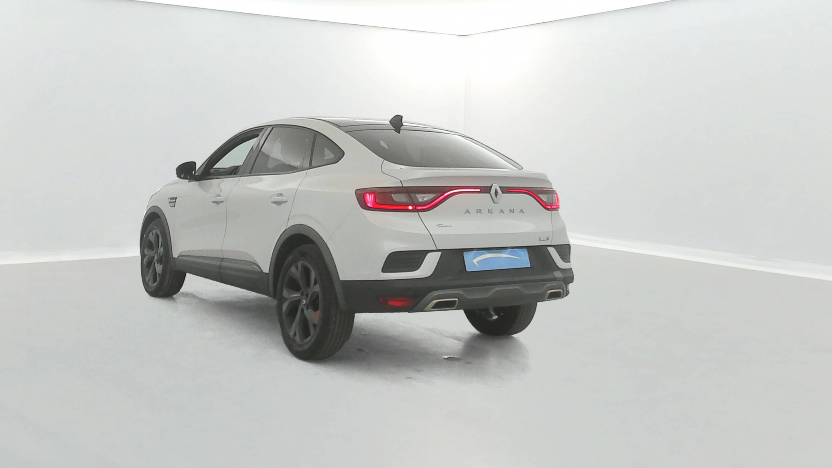 Vente en ligne Renault Arkana  E-Tech hybride 145 au prix de 22 690 €