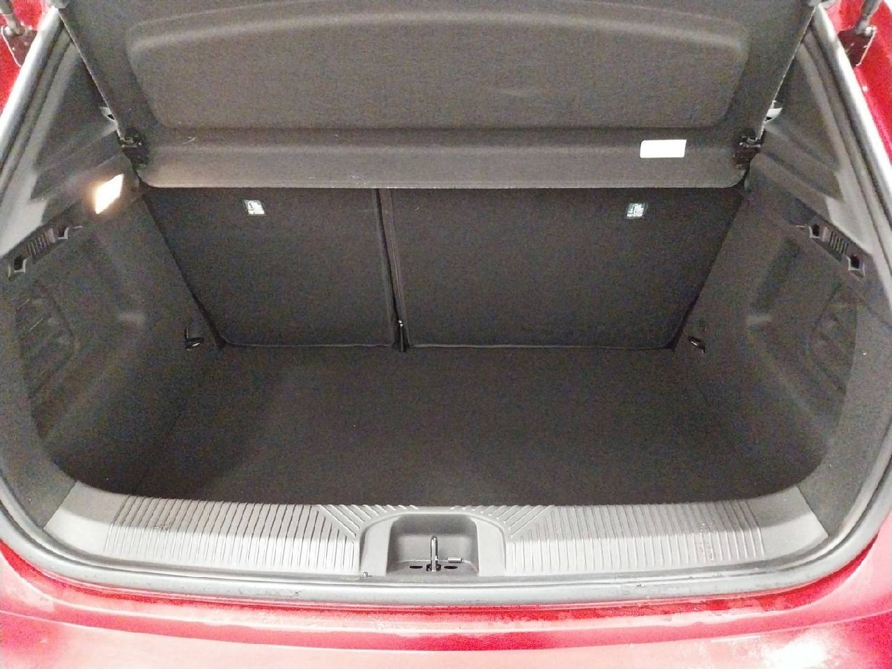 Vente en ligne Renault Clio 6 Clio E-Tech full hybrid 160 ch au prix de 29 300 €