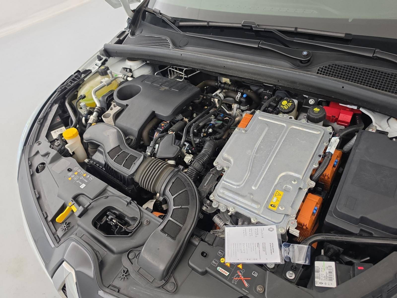 Vente en ligne Renault Clio 5 Clio E-Tech full hybrid 145 au prix de 15 690 €