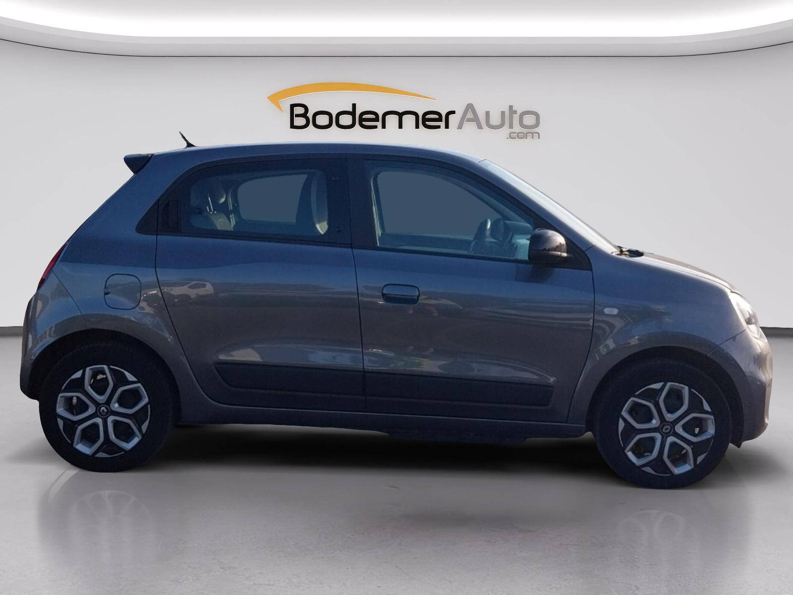 Vente en ligne Renault Twingo Electrique Twingo III E-Tech au prix de 12 990 €