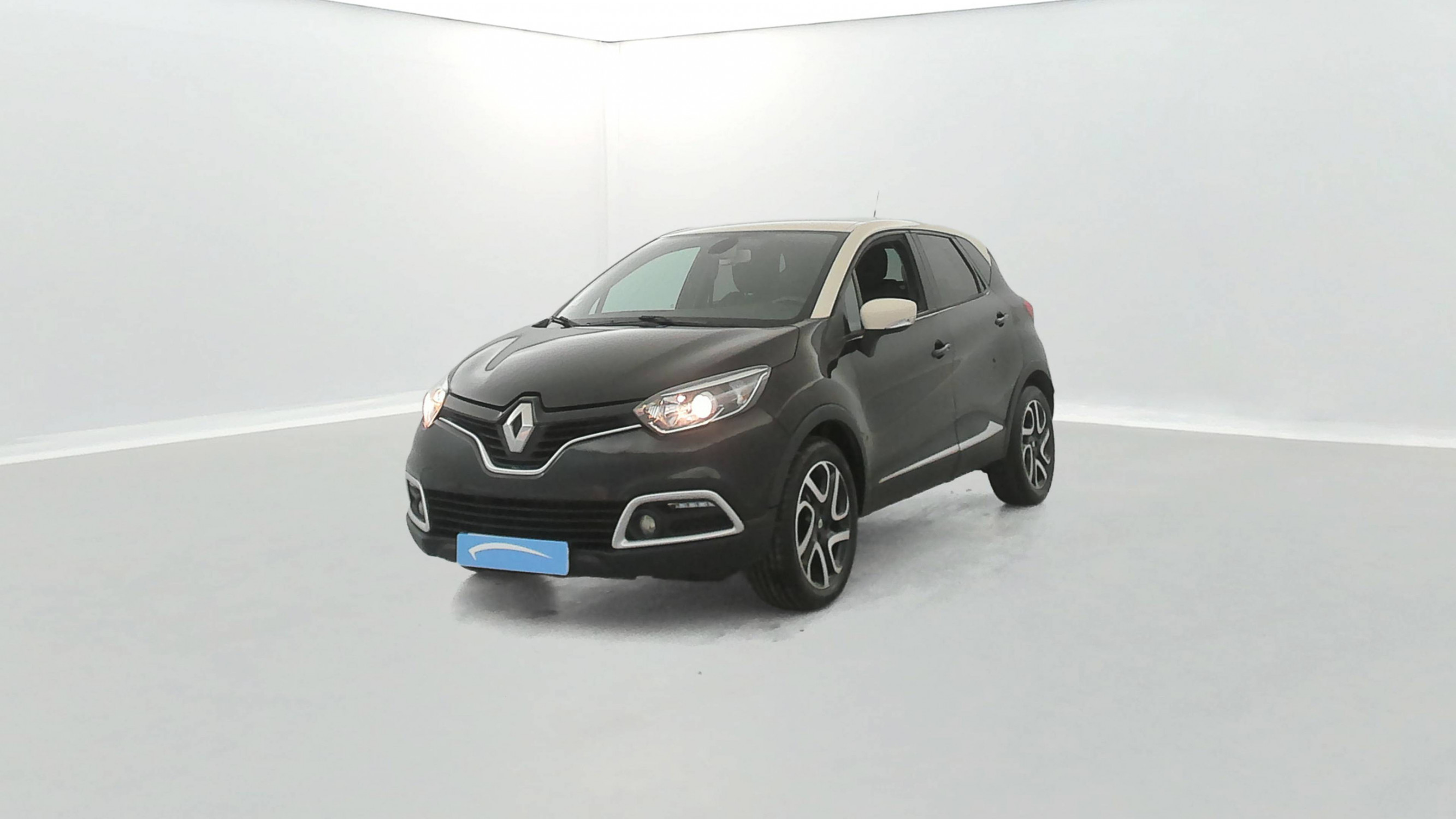 Renault Captur  TCe 90 Energy S&S eco2 occasion de 2015 en vente à Concarneau
