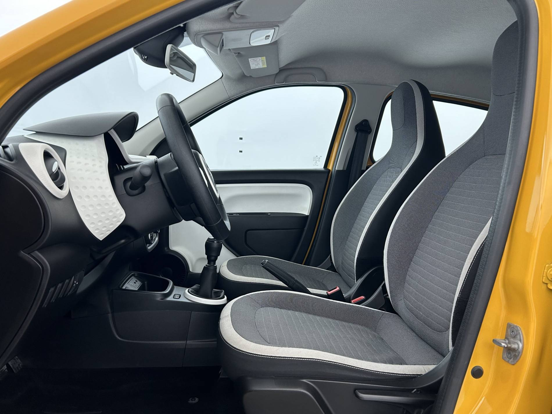 Vente en ligne Renault Twingo 3  SCe 65 au prix de 11 990 €