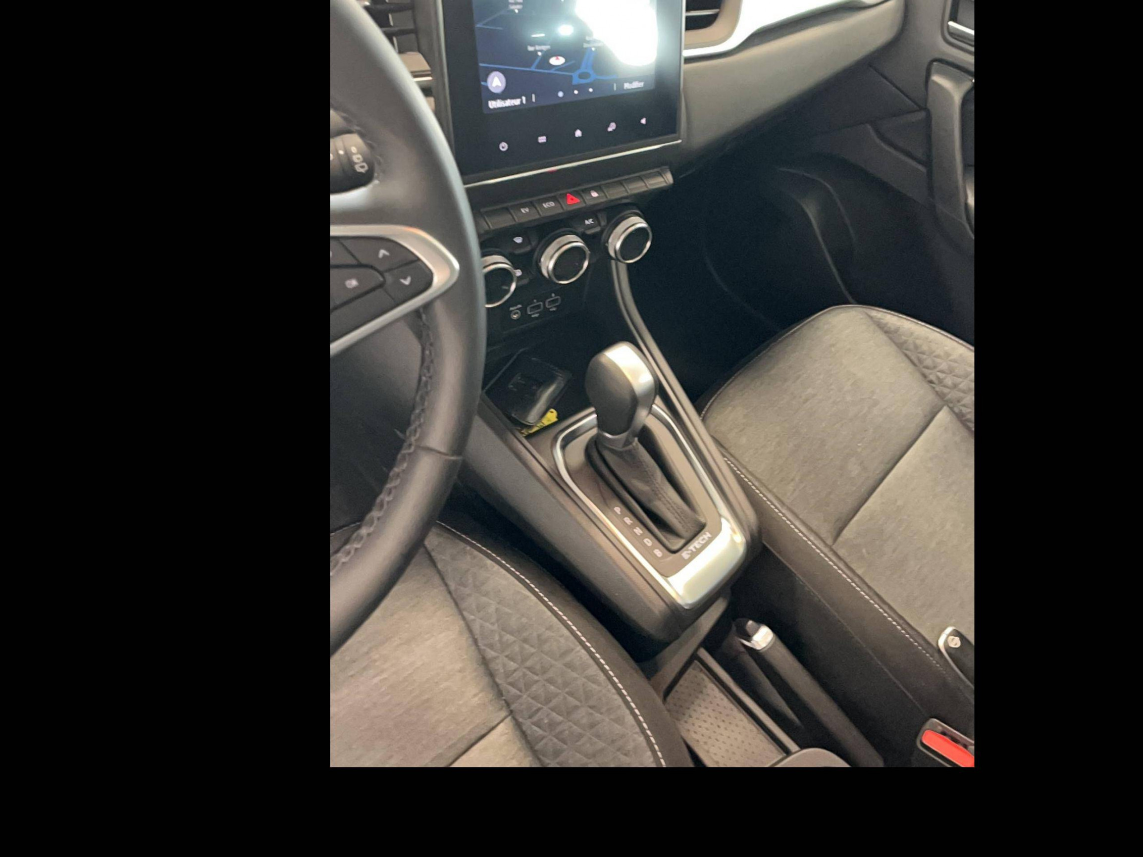 Vente en ligne Renault Captur  E-Tech 145 - 21 au prix de 19 490 €