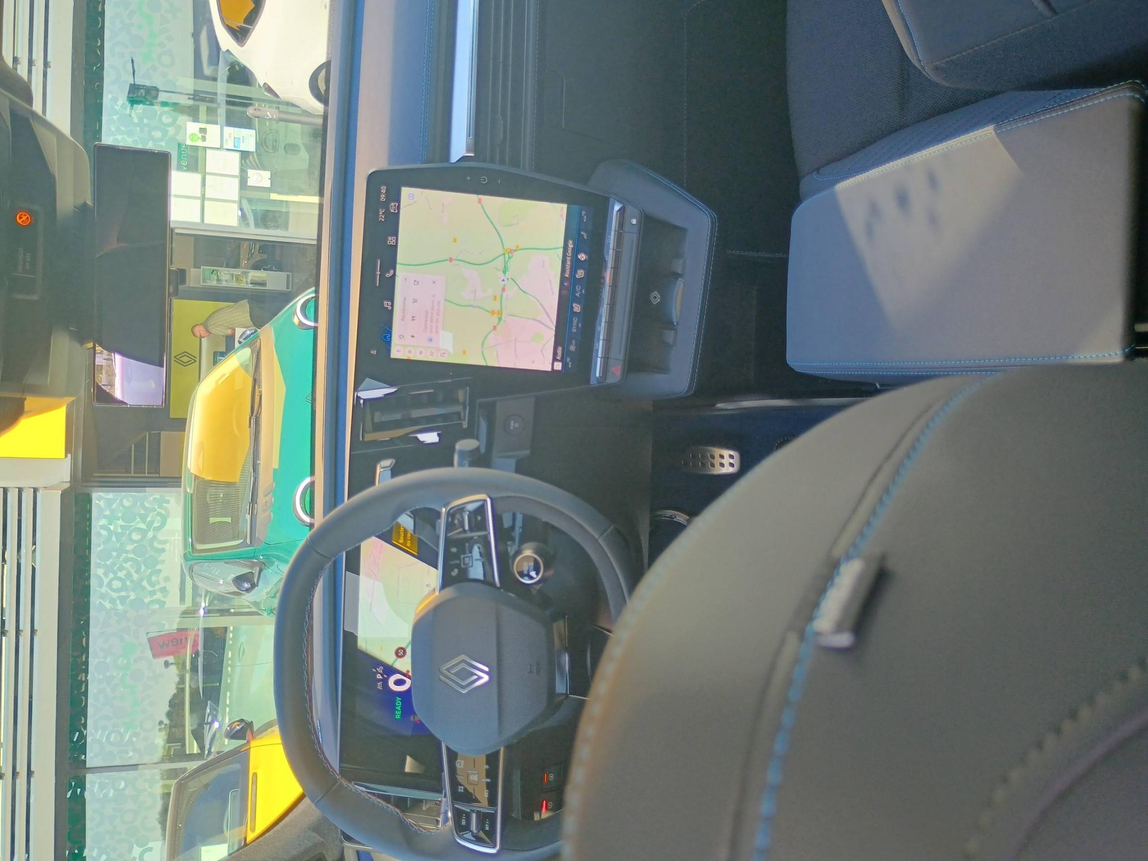 Vente en ligne Renault Scenic E-Tech Scenic E-Tech électrique 220 ch grande autonomie au prix de 51 490 €