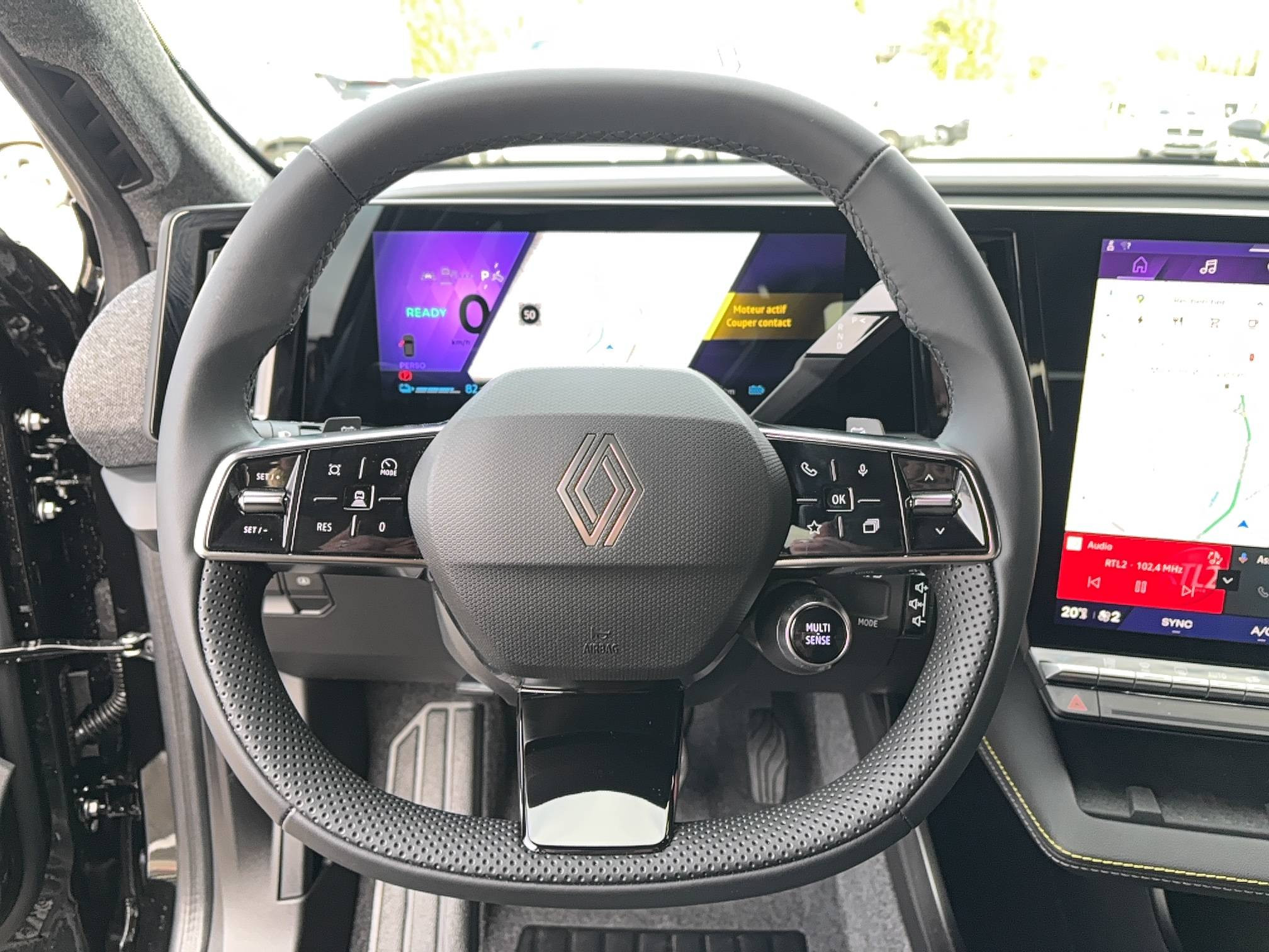 Vente en ligne Renault Scenic E-Tech  220 ch grande autonomie au prix de 39 990 €