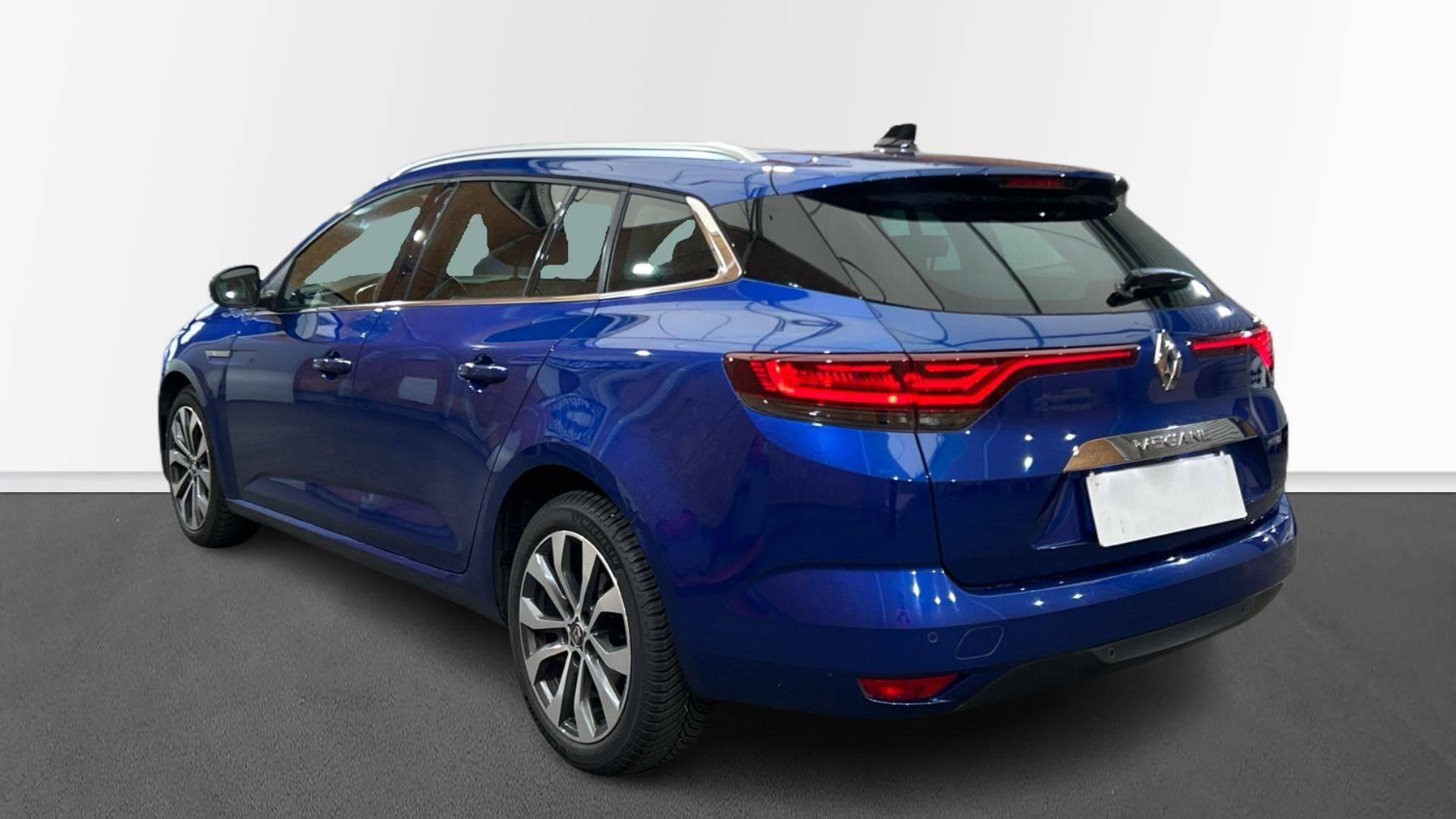 Vente en ligne Renault Megane 4 Estate  TCe 140 EDC au prix de 18 490 €