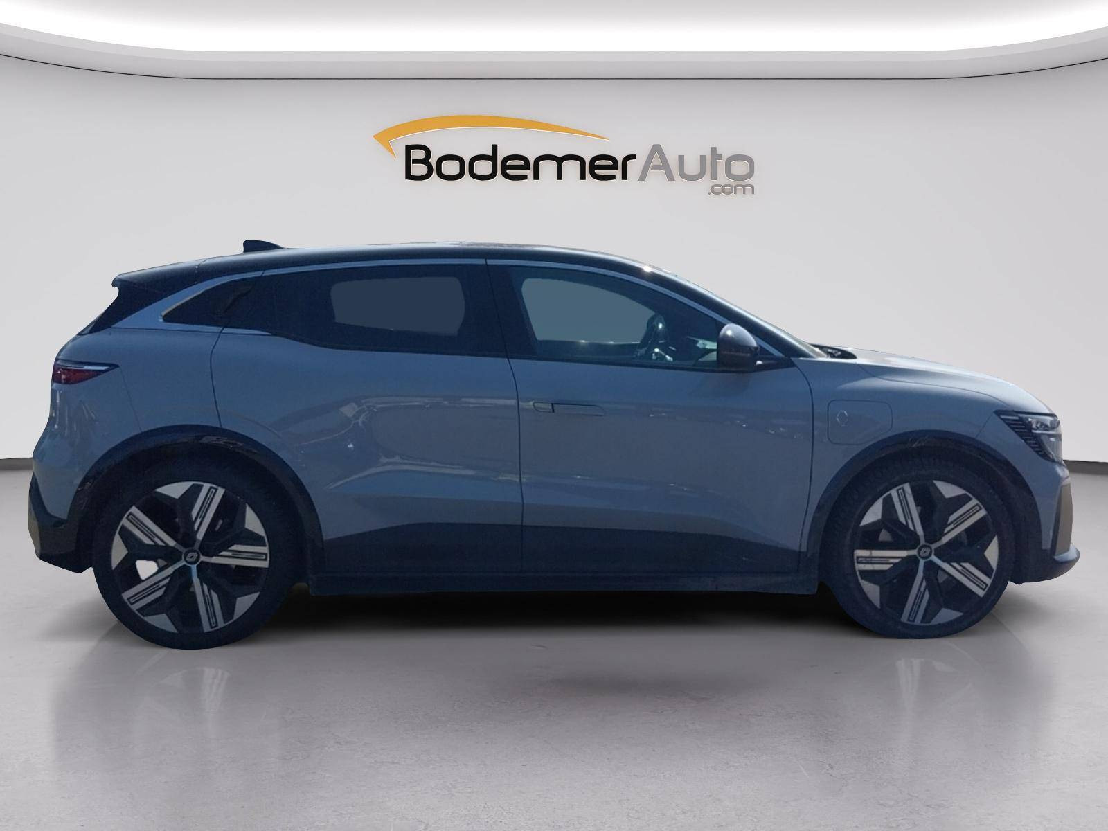 Vente en ligne Renault Megane E-Tech  EV60 220 ch super charge au prix de 26 590 €