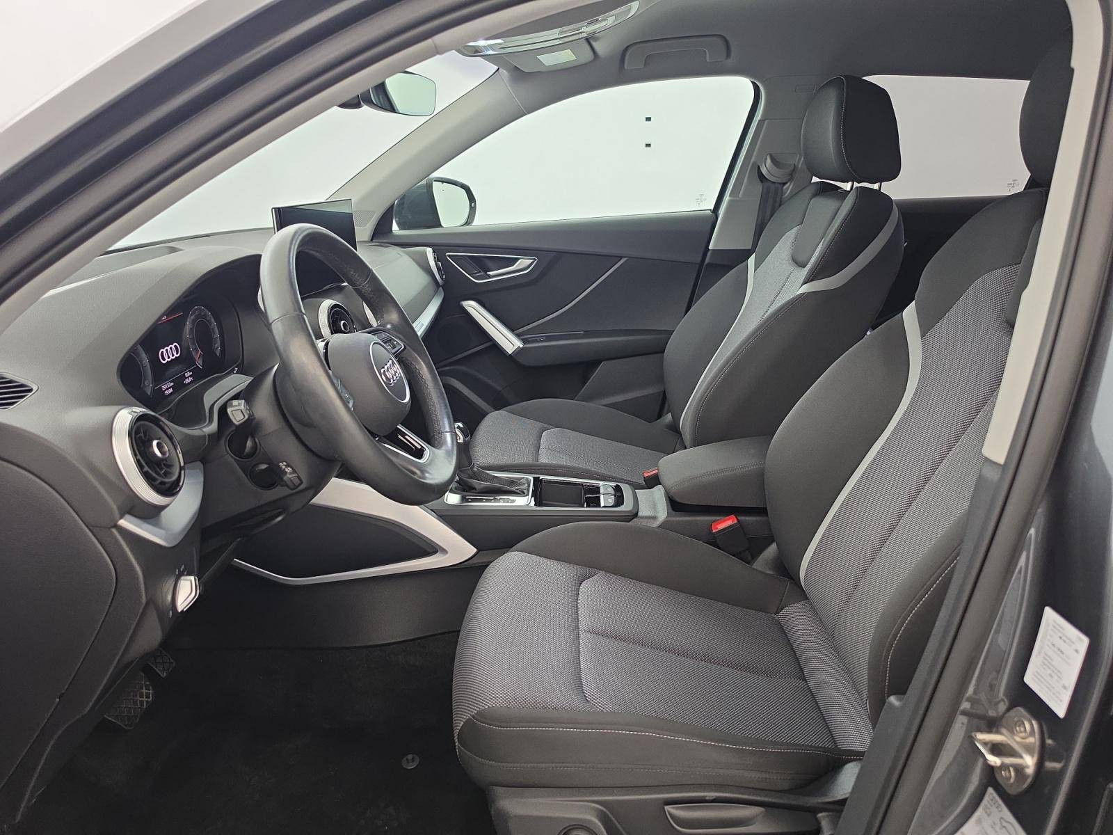 Vente en ligne Audi Q2  35 TDI 150 S tronic 7 au prix de 32 990 €