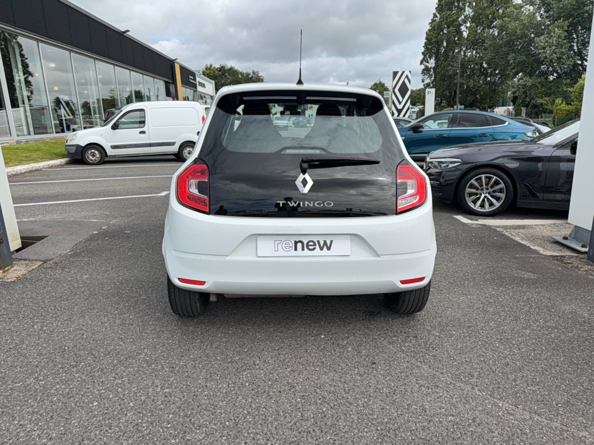 Vente en ligne Renault Twingo 3  SCe 65 - 21 au prix de 11 990 €