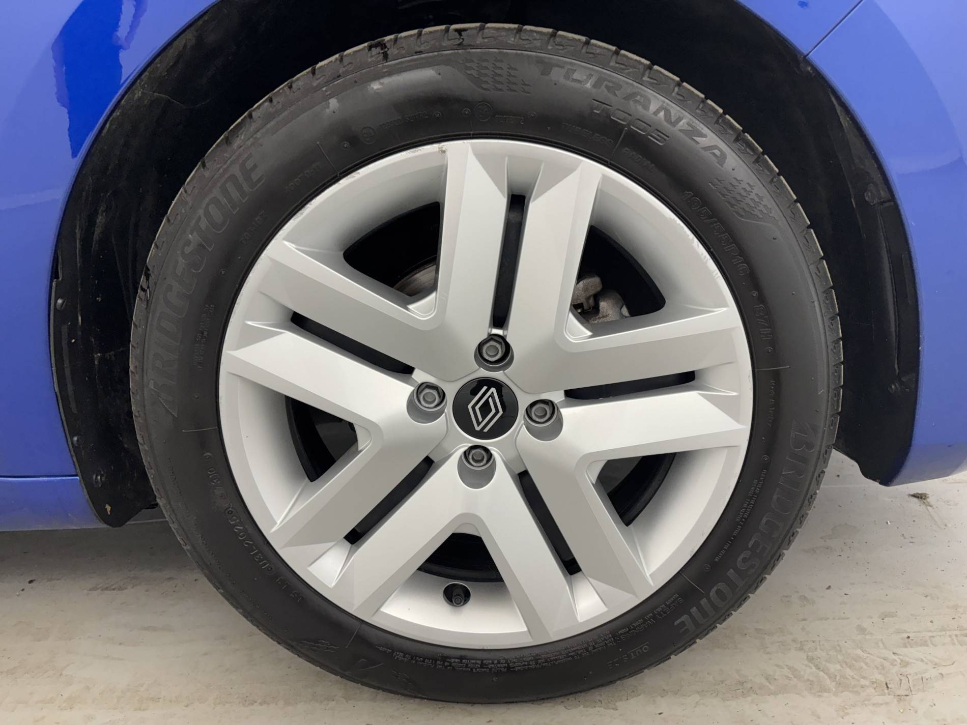 Vente en ligne Renault Clio 5 Clio TCe 90 ch GSR2 au prix de 16 990 €