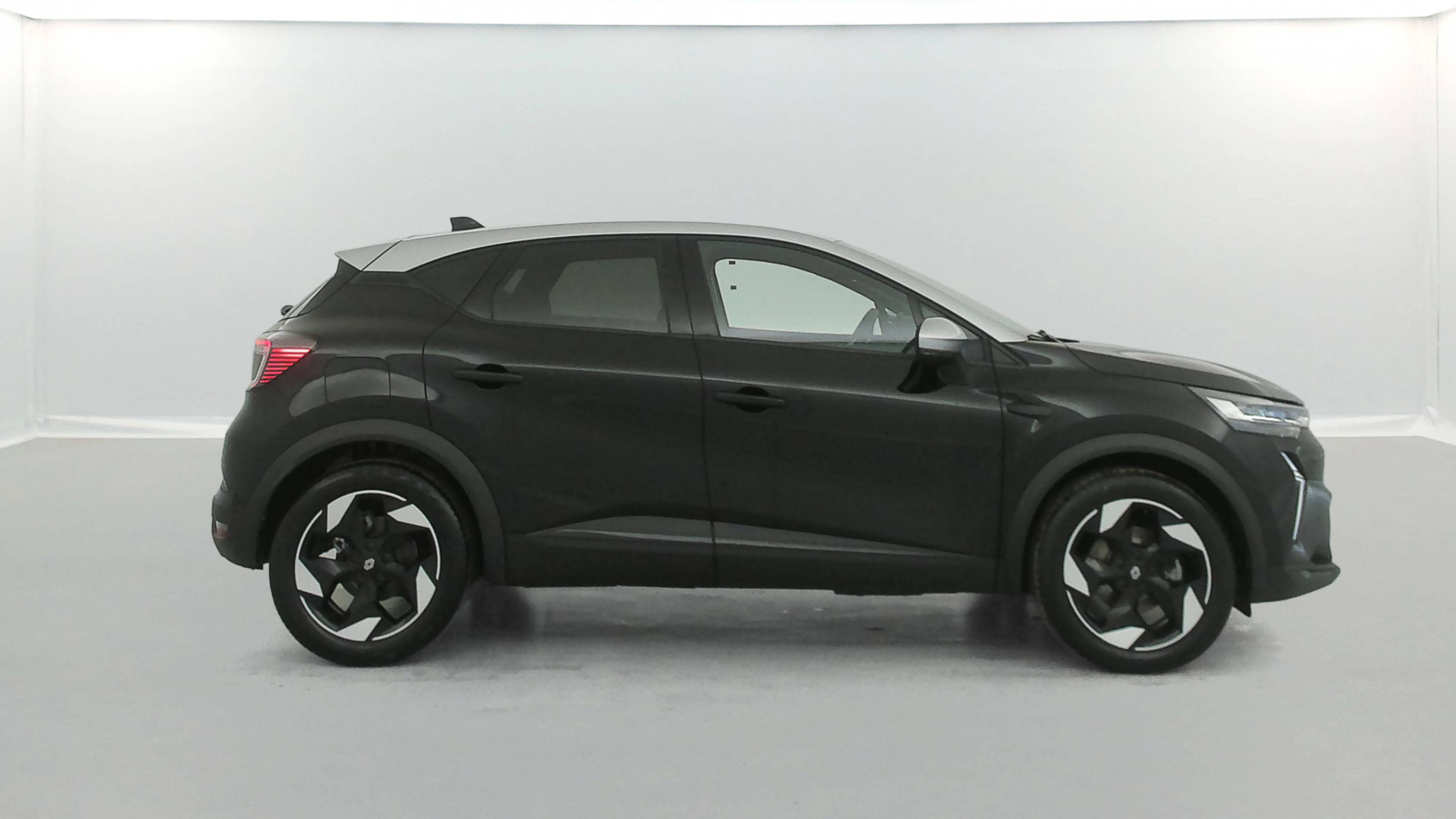 Vente en ligne Renault Captur  E-Tech full hybrid 145 ch au prix de 24 490 €