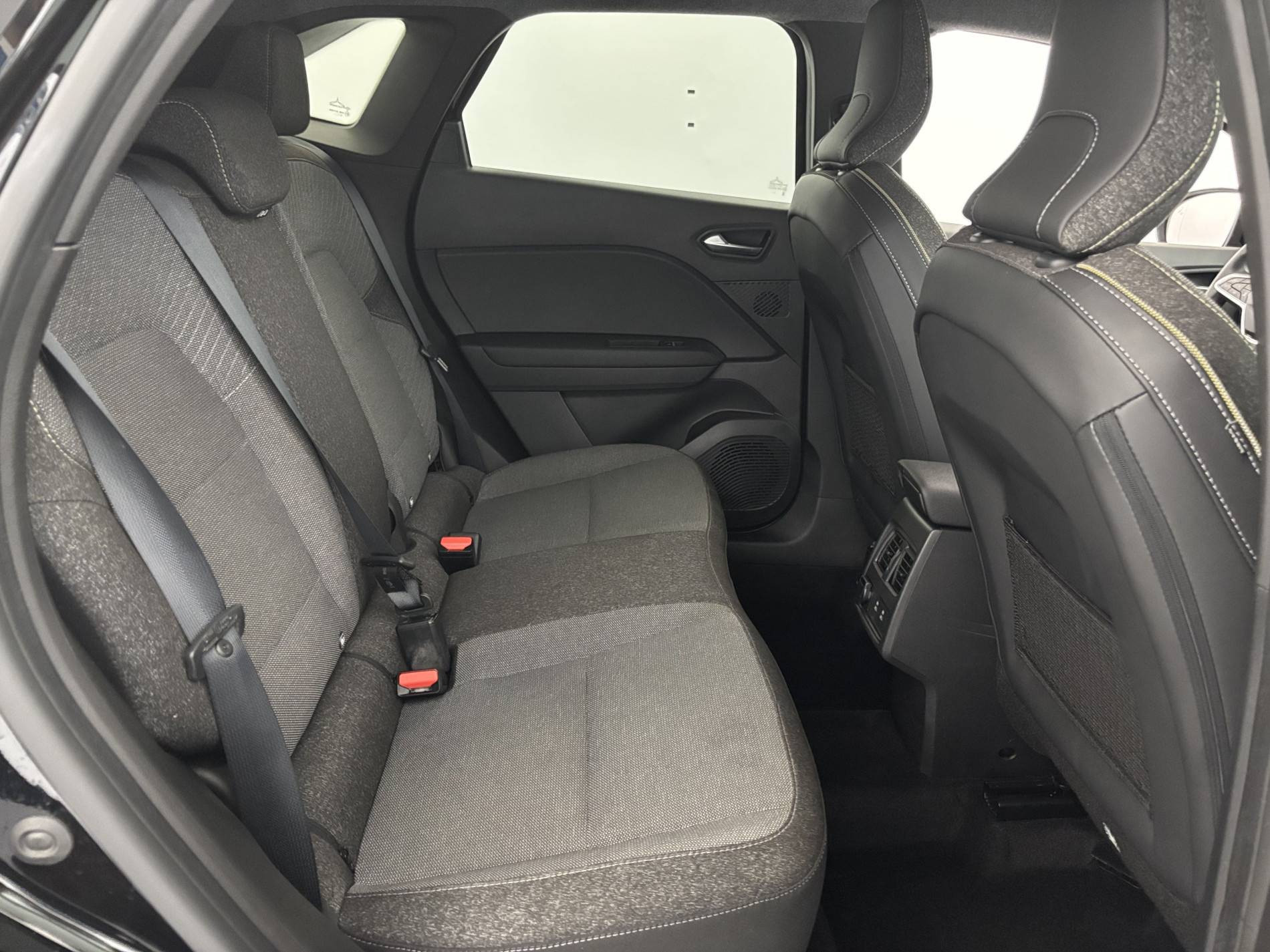 Vente en ligne Renault Symbioz  E-Tech full hybrid 145 au prix de 26 991 €