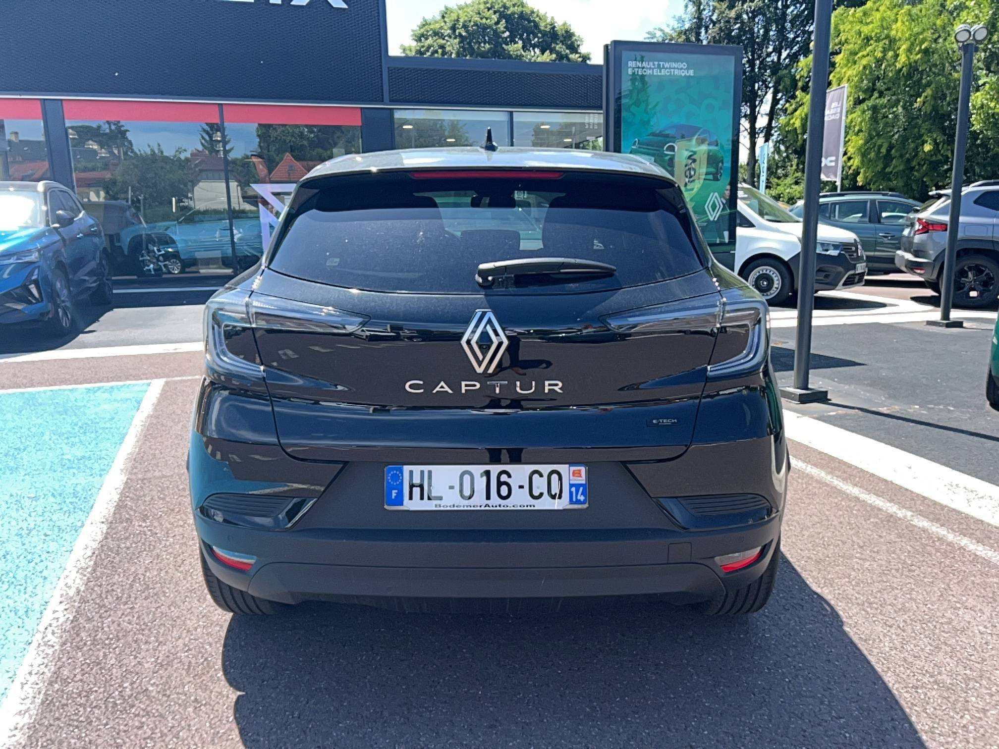 Vente en ligne Renault Captur  E-Tech full hybrid 160 ch au prix de 30 990 €