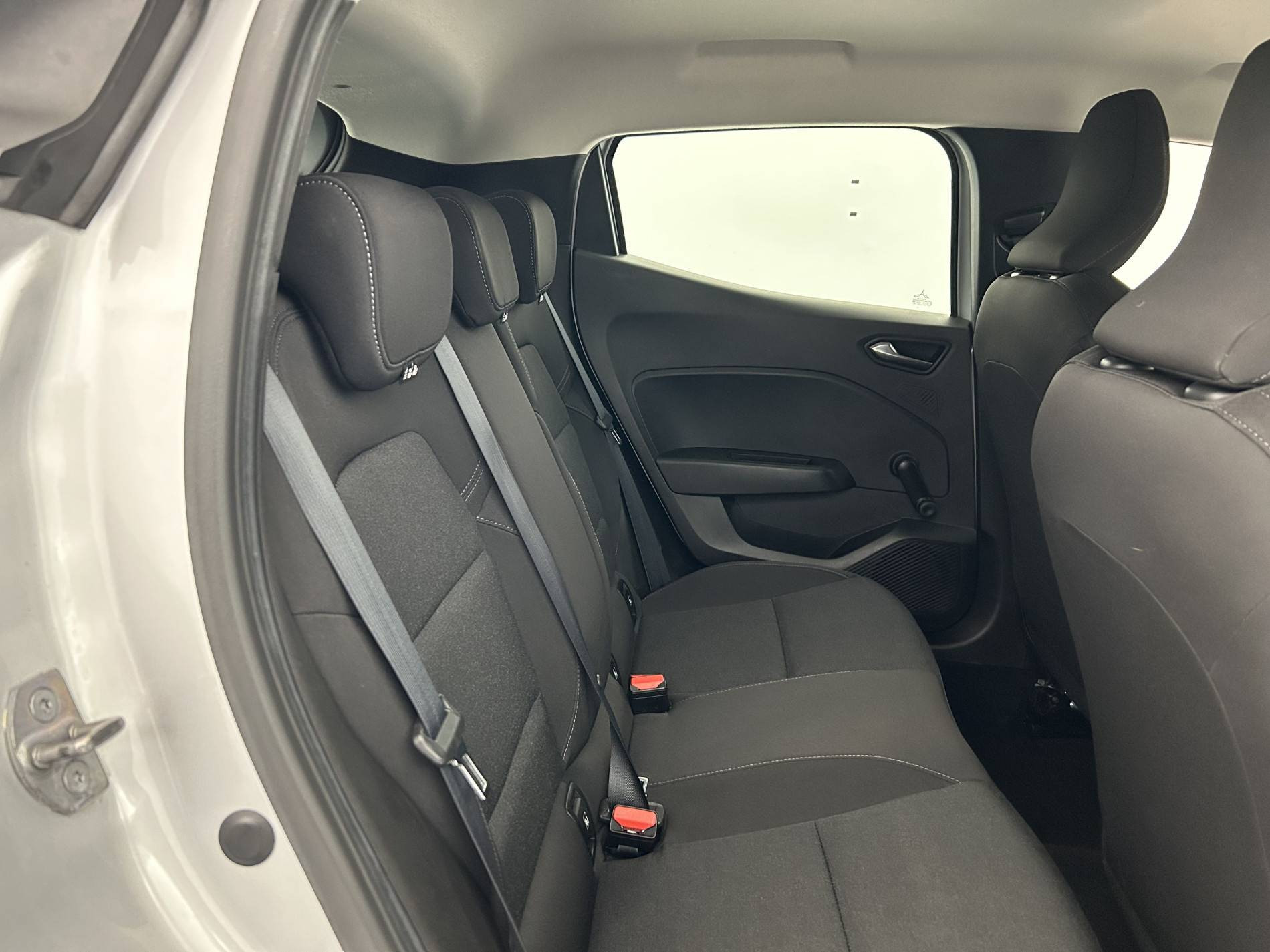 Vente en ligne Renault Clio 5 Clio TCe 90 au prix de 13 990 €