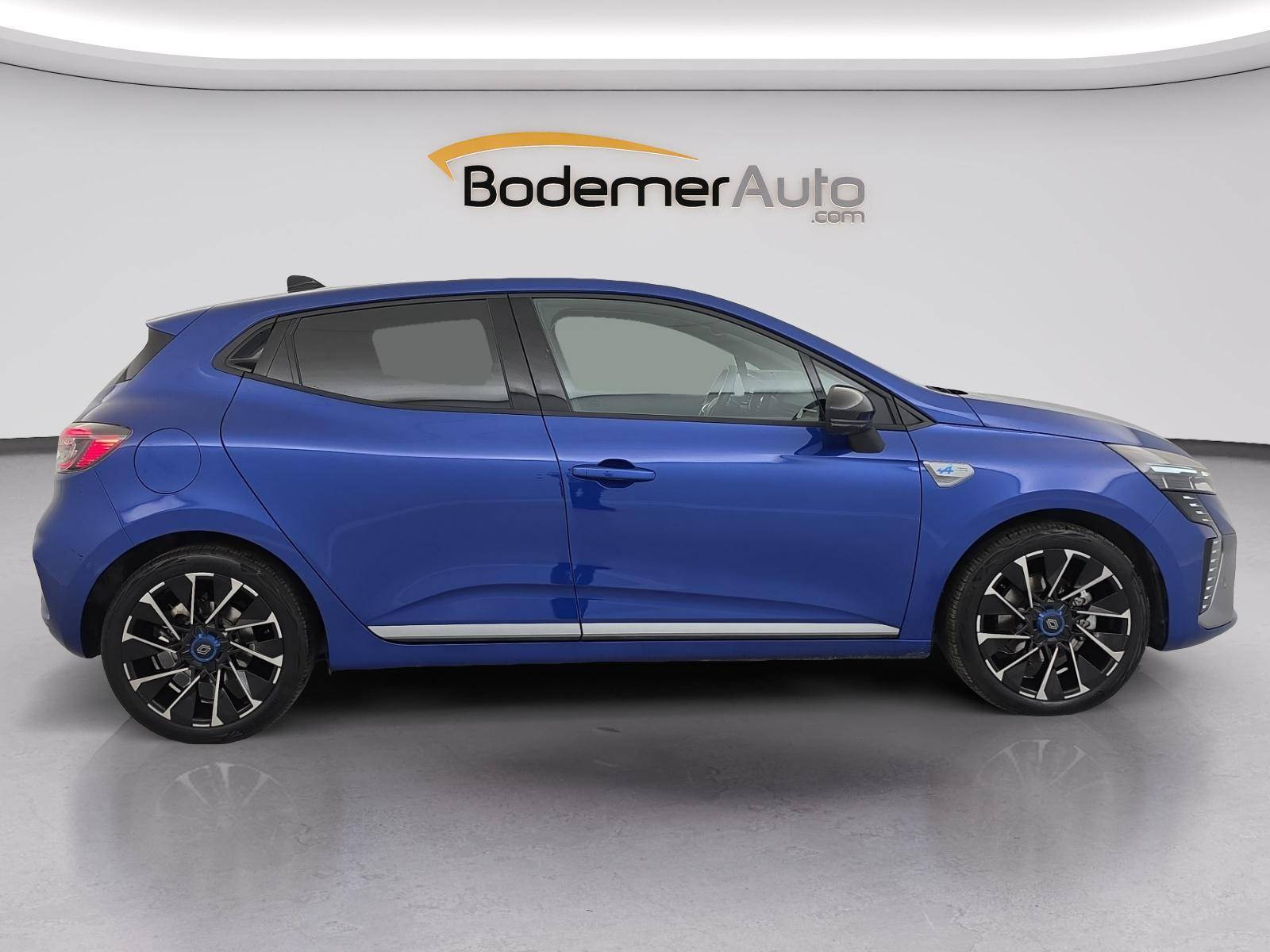 Vente en ligne Renault Clio 5 Clio E-Tech full hybrid 145 au prix de 21 990 €