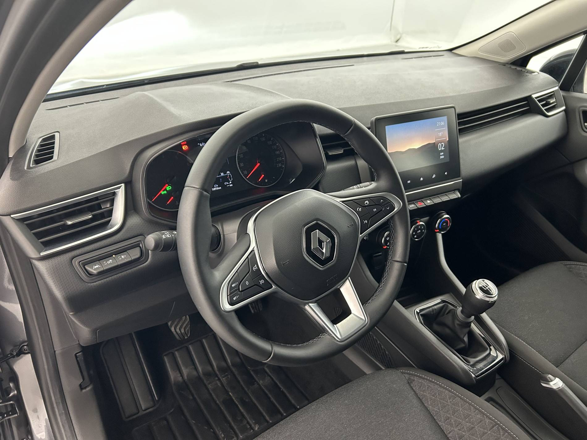 Vente en ligne Renault Clio 5 Clio TCe 90 au prix de 14 400 €