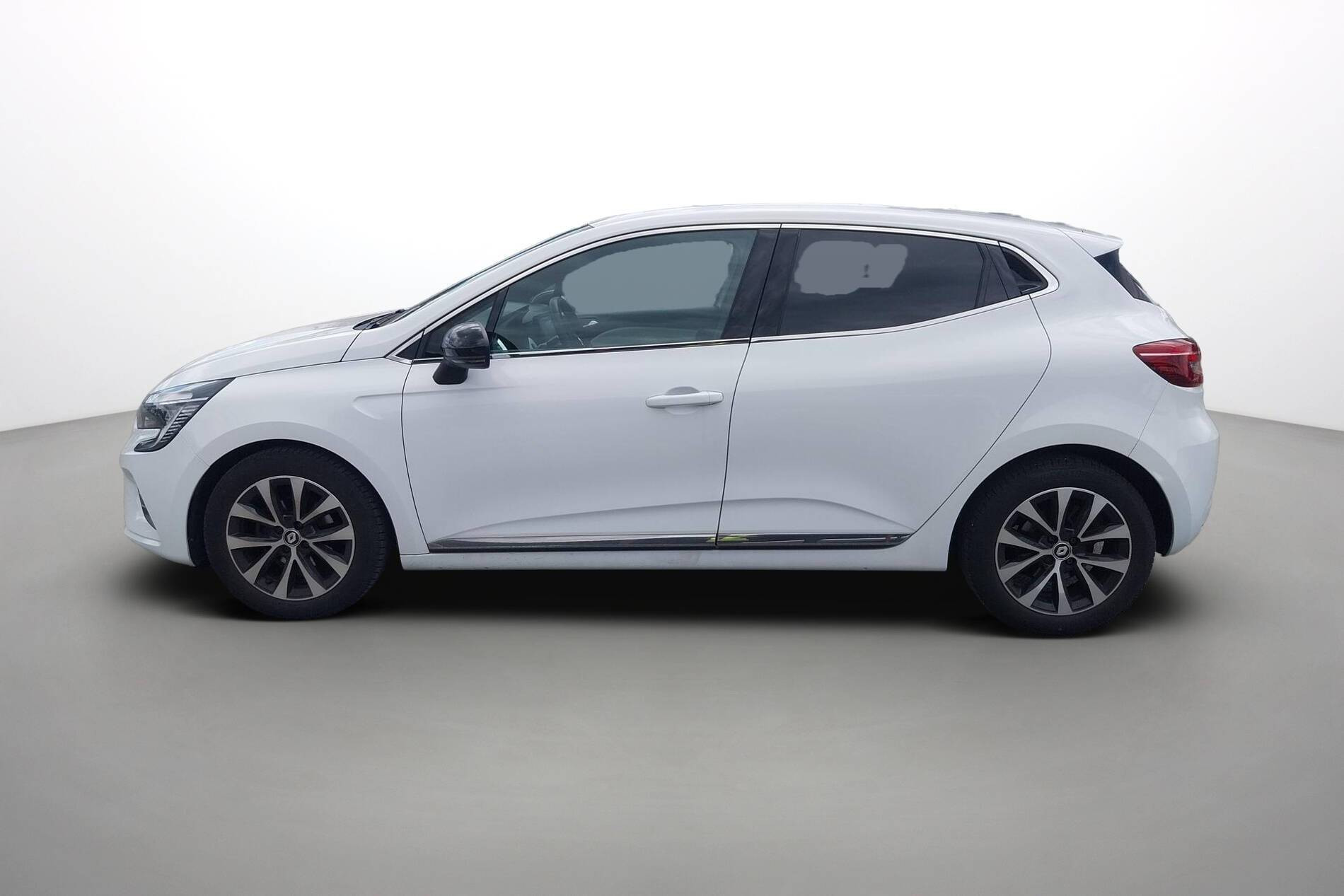 Vente en ligne Renault Clio 5 Clio TCe 90 au prix de 15 290 €