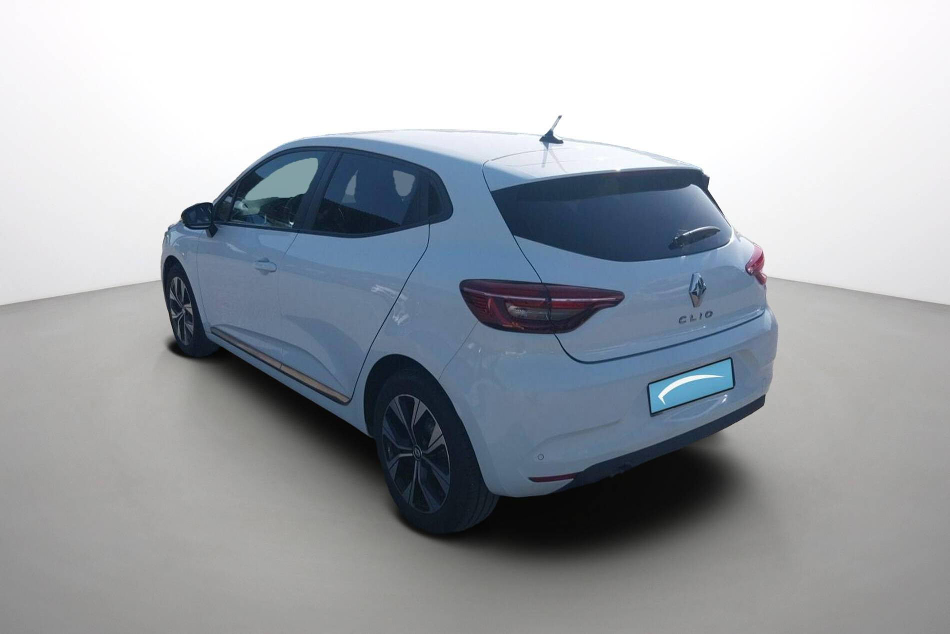 Vente en ligne Renault Clio 5 Clio TCe 90 au prix de 13 790 €
