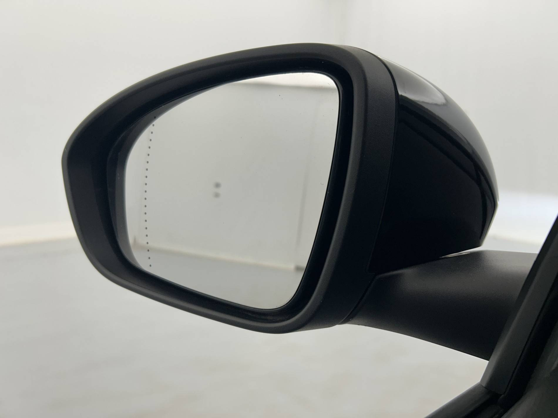 Vente en ligne Renault Megane 4 Mégane IV Berline Blue dCi 115 - 21N au prix de 16 990 €