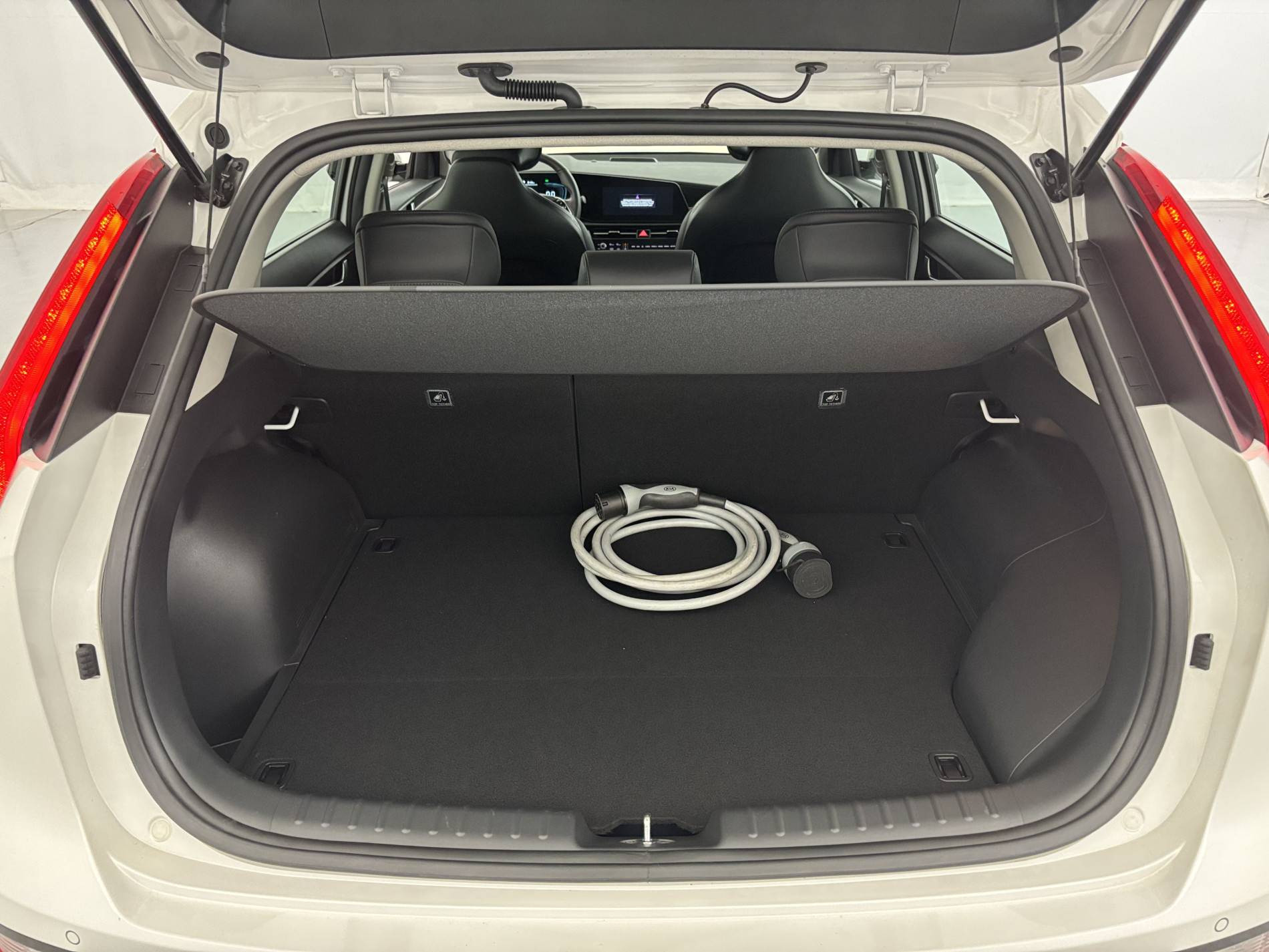 Vente en ligne Kia Niro  1.6 GDi 171 ch PHEV DCT6 au prix de 27 490 €