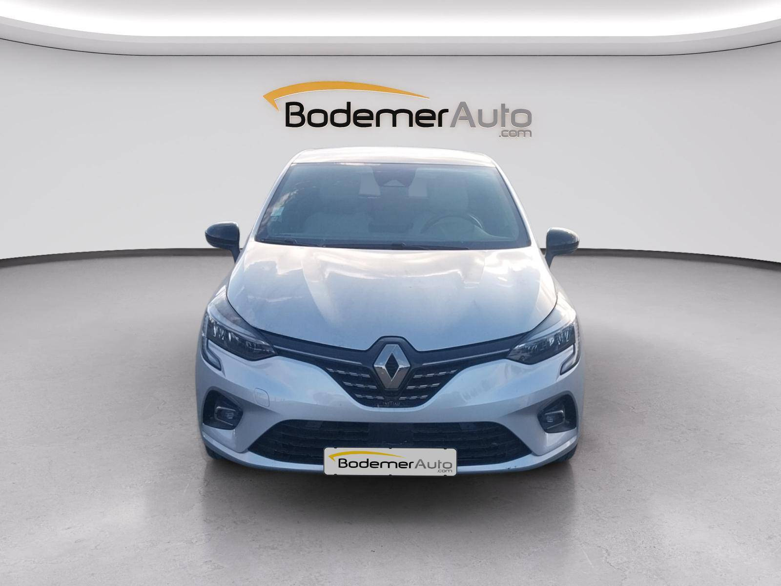 Vente en ligne Renault Clio 5 Clio E-Tech 140 - 21N au prix de 19 570 €