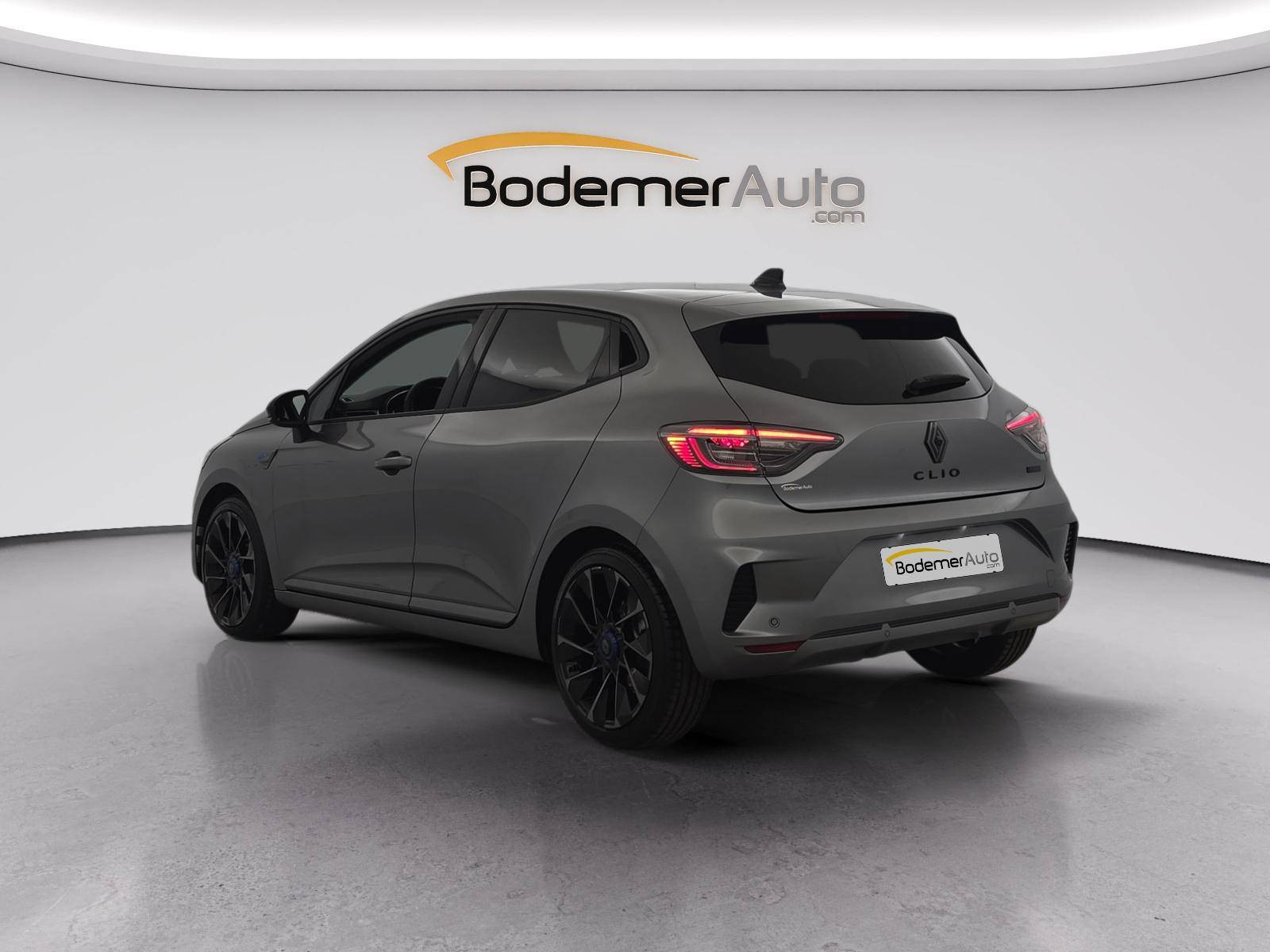 Vente en ligne Renault Clio 5 Clio E-Tech full hybrid 145 ch GSR2 au prix de 21 390 €