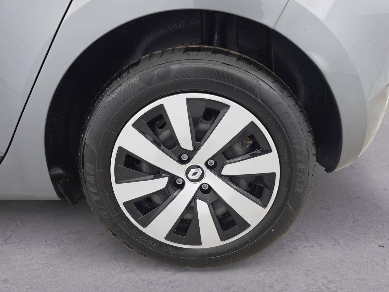 Vente en ligne Renault Clio 5 Clio TCe 90 au prix de 12 990 €