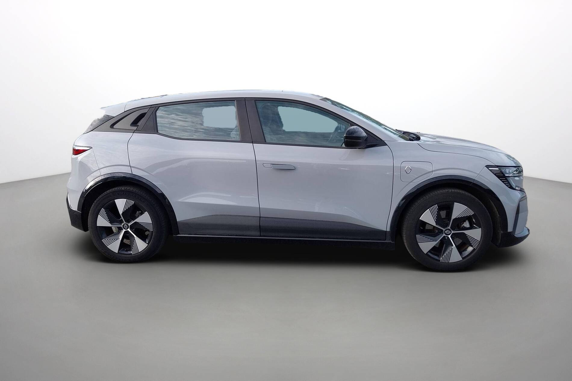 Vente en ligne Renault Megane E-Tech  EV60 220 ch super charge au prix de 24 990 €