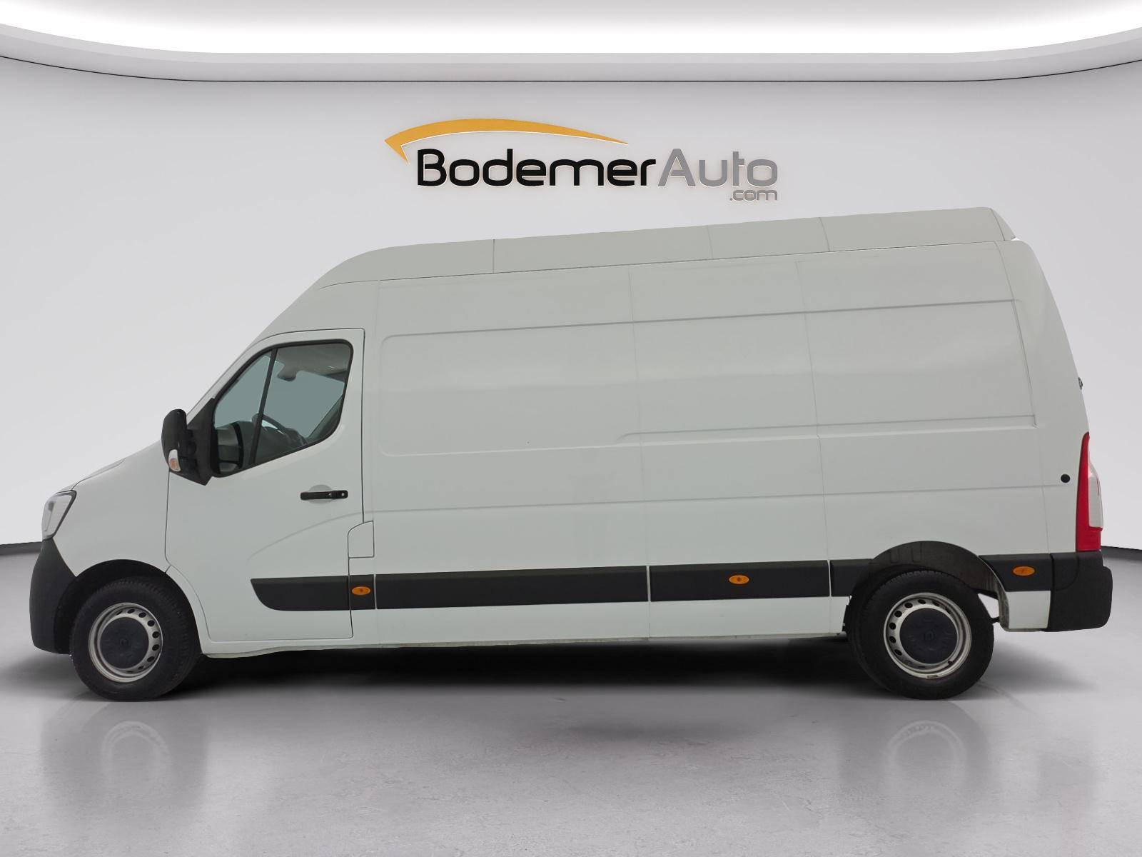 Vente en ligne Renault Master Fourgon MASTER FGN TRAC F3500 L3H3 BLUE DCI 135 au prix de 24 900 €