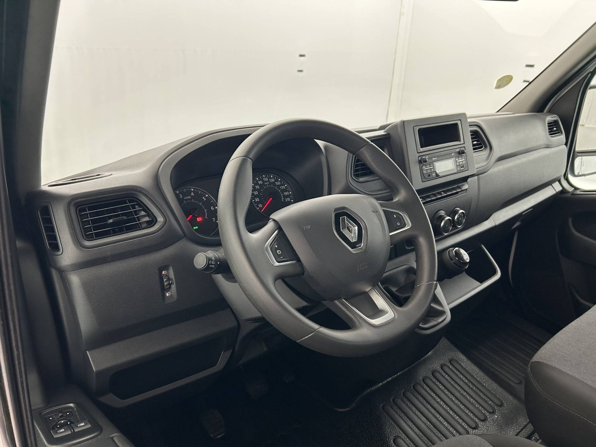 Vente en ligne Renault Master 3 Châssis Cabine MASTER CC PROP RJ3500 L2 PAFC BLUE DCI 130 EURO VI au prix de 33 990 €