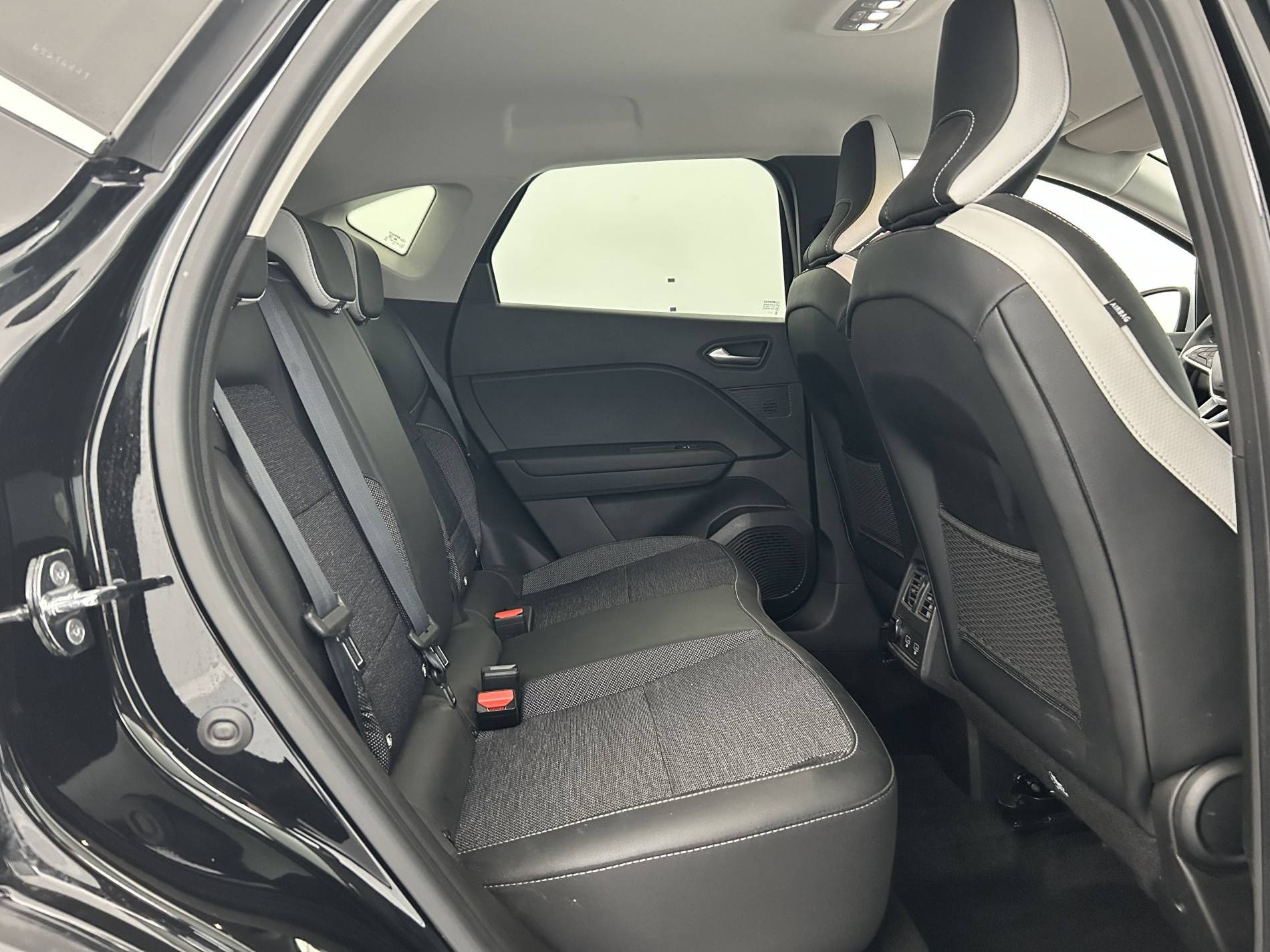 Vente en ligne Renault Captur  E-Tech 145 - 21 au prix de 19 290 €