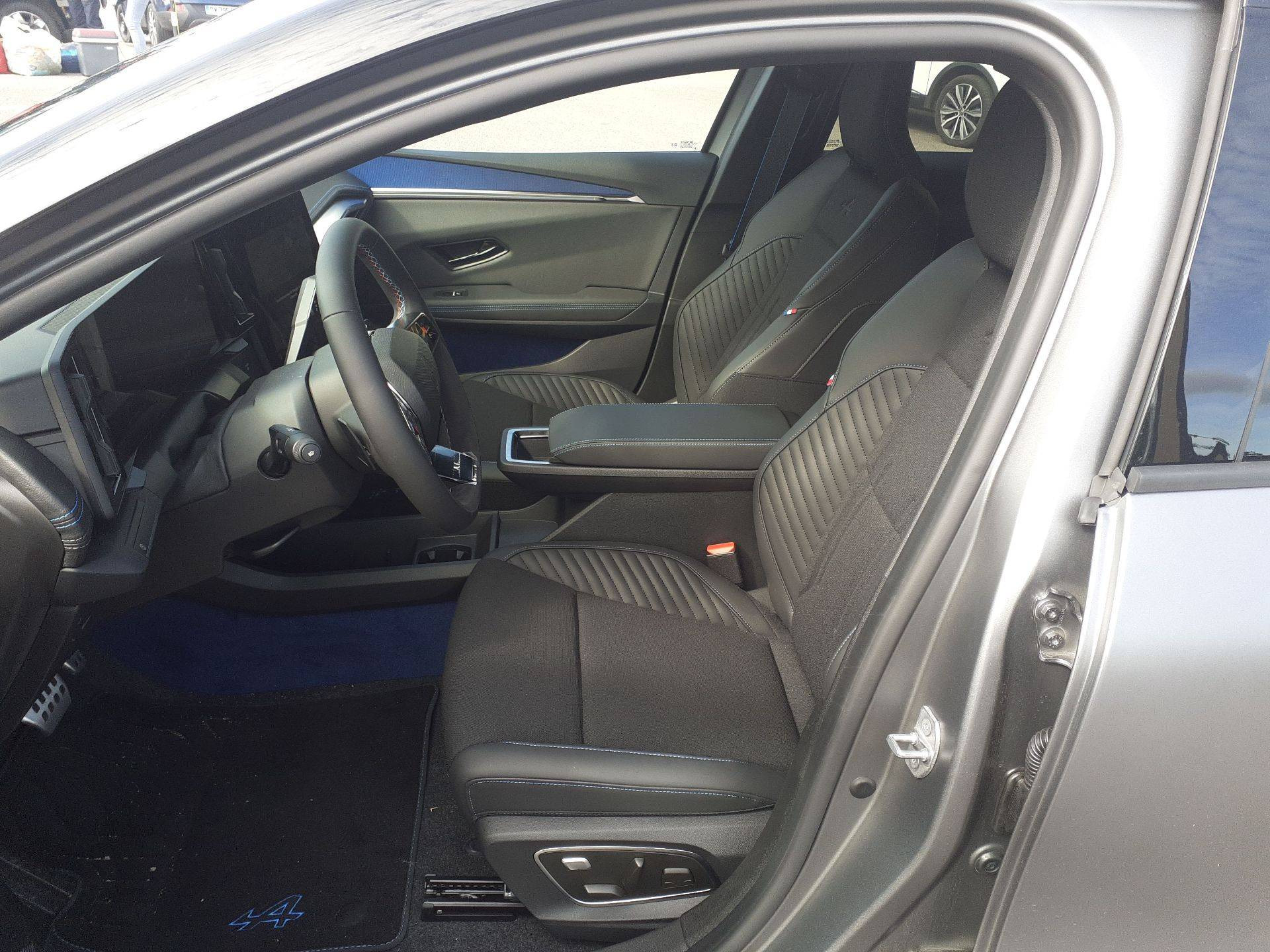 Vente en ligne Renault Megane E-Tech  220 ch autonomie confort au prix de 41 500 €