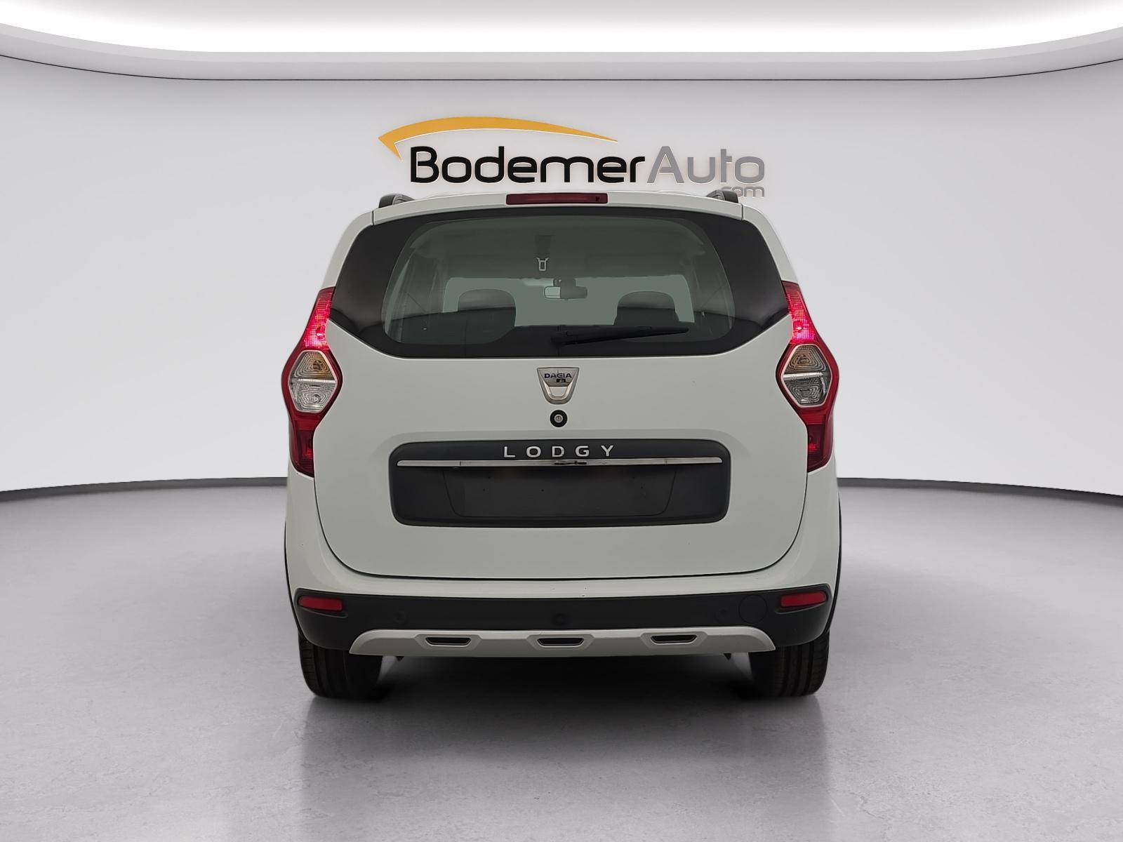 Vente en ligne Dacia Lodgy  Blue dCi 115 7 places au prix de 16 890 €