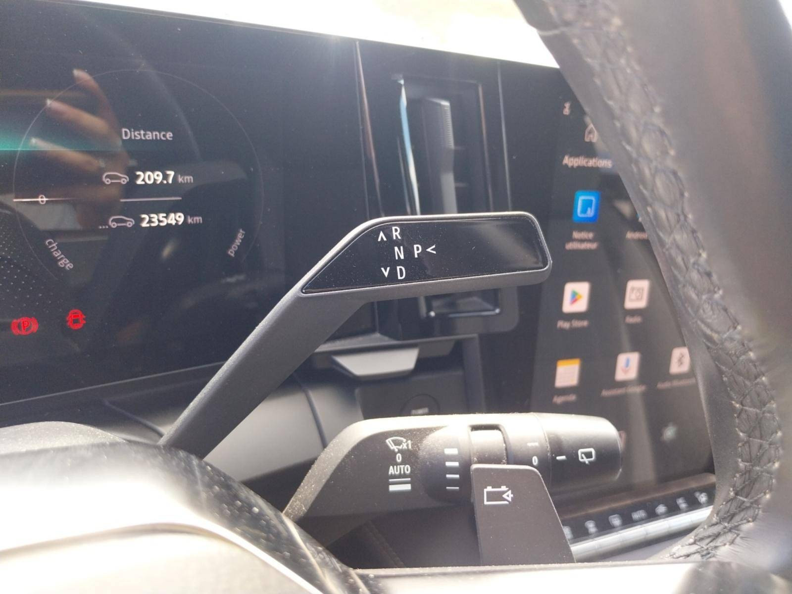Vente en ligne Renault Megane E-Tech  EV60 220 ch super charge au prix de 24 990 €