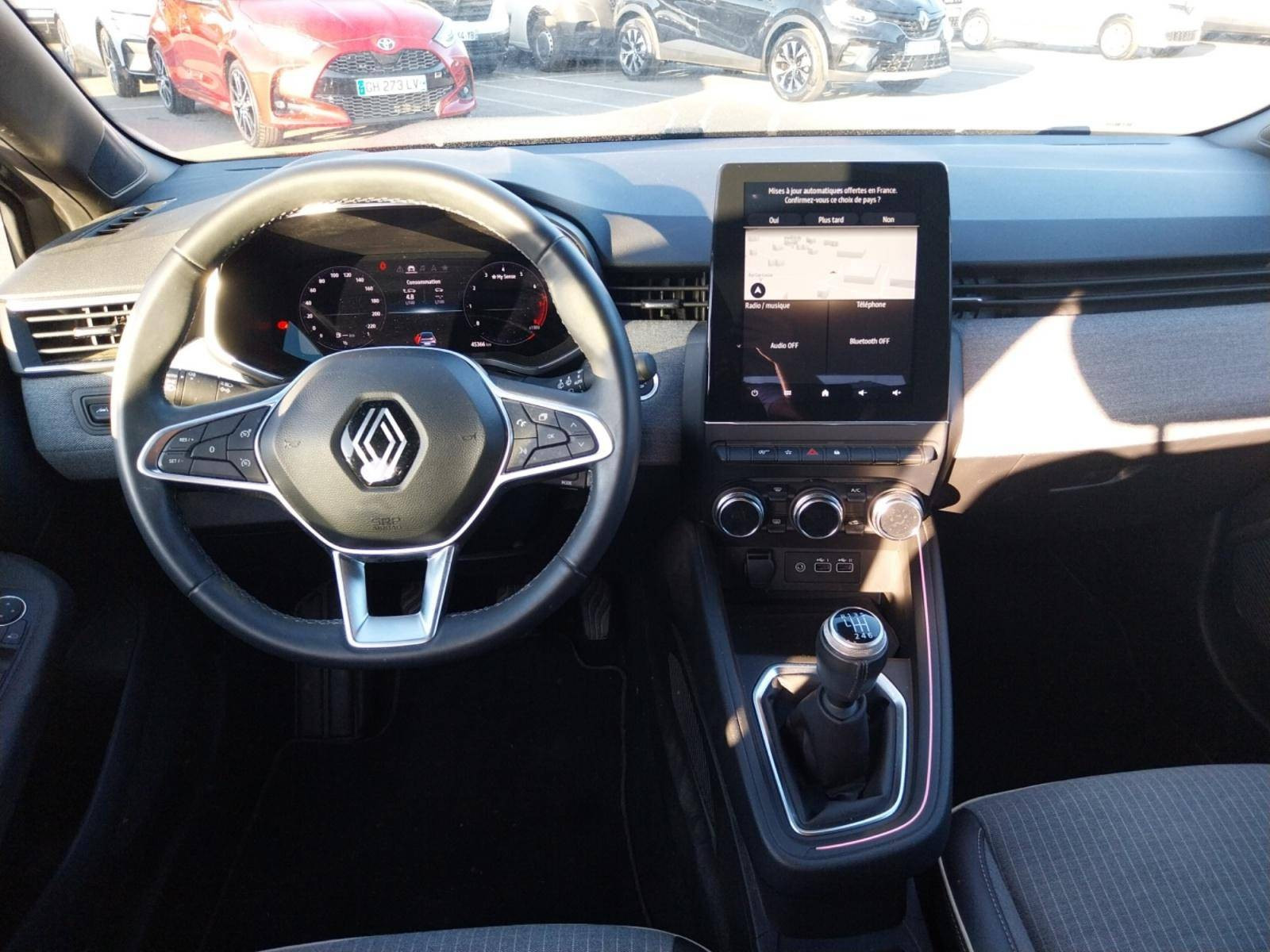 Vente en ligne Renault Clio 5 Clio TCe 90 au prix de 14 990 €